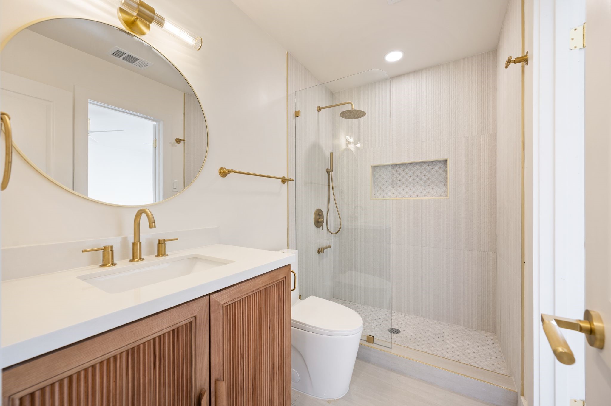 3945 Shady Hill Drive