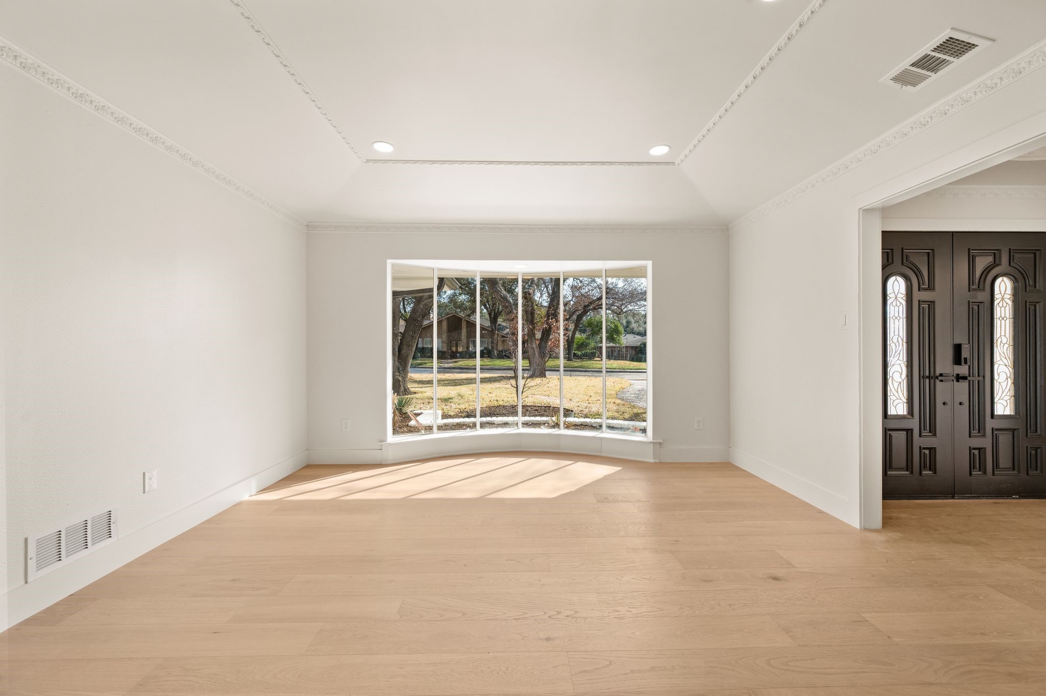 3945 Shady Hill Drive