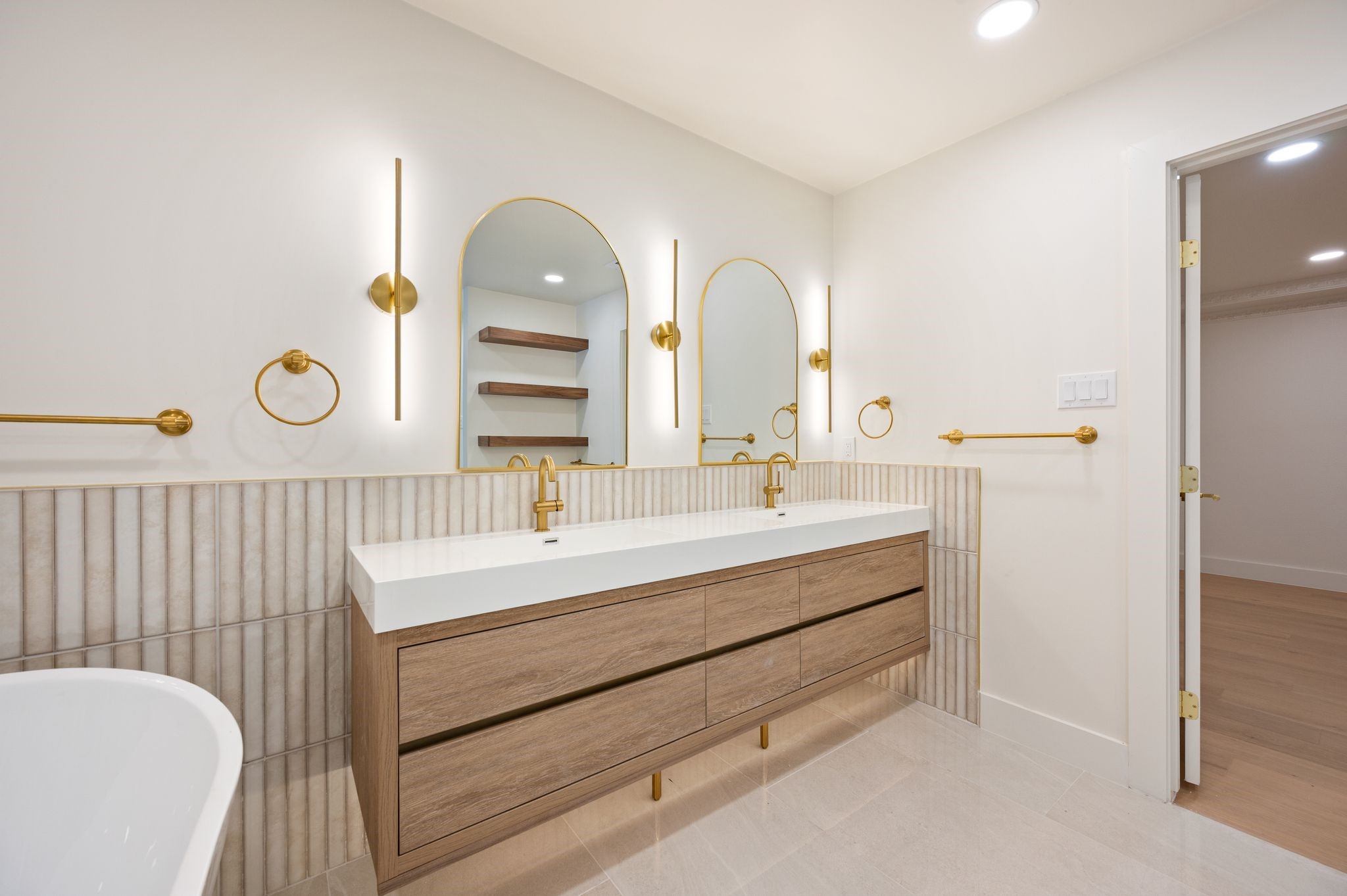 3945 Shady Hill Drive