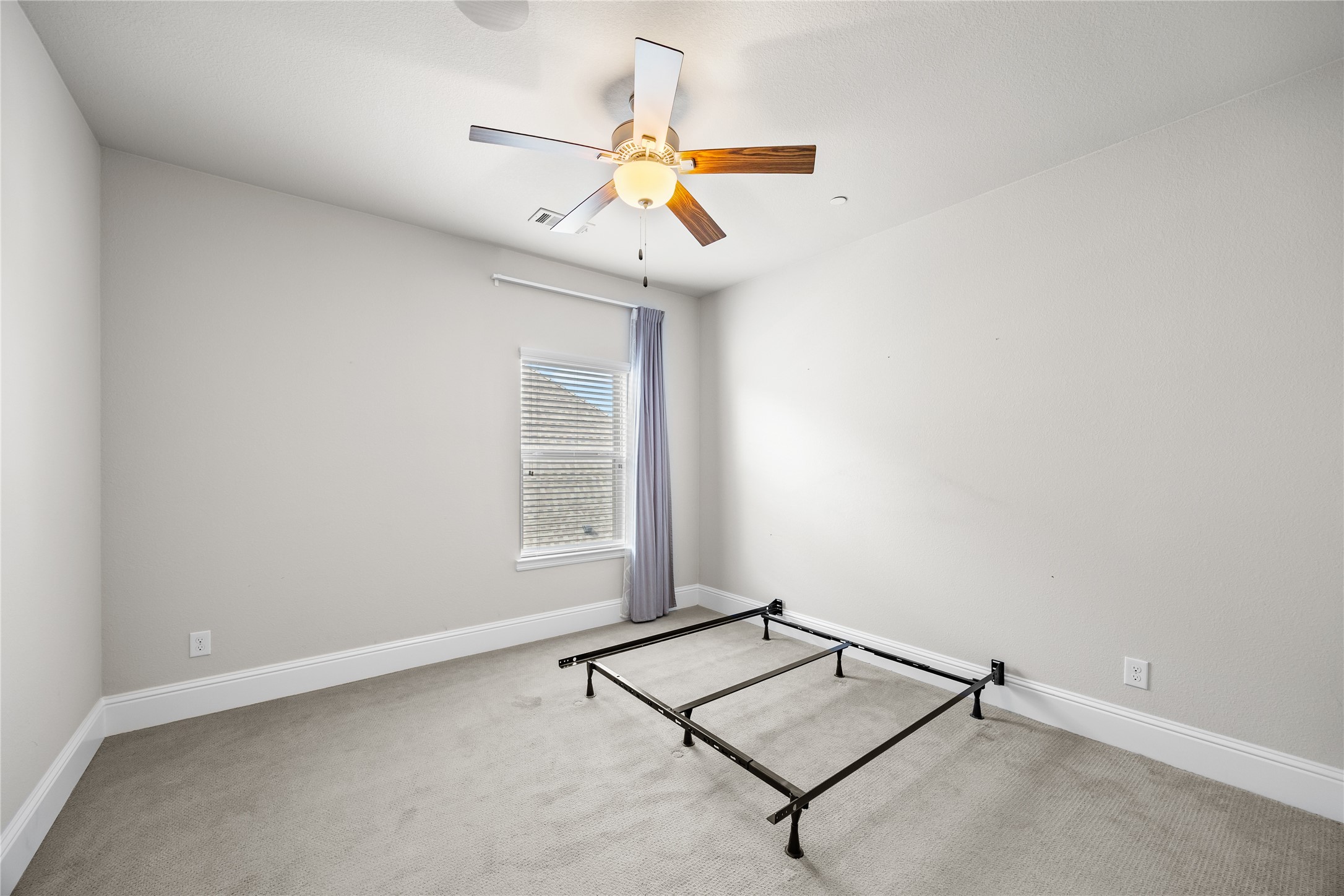 4220 Paddock Lane