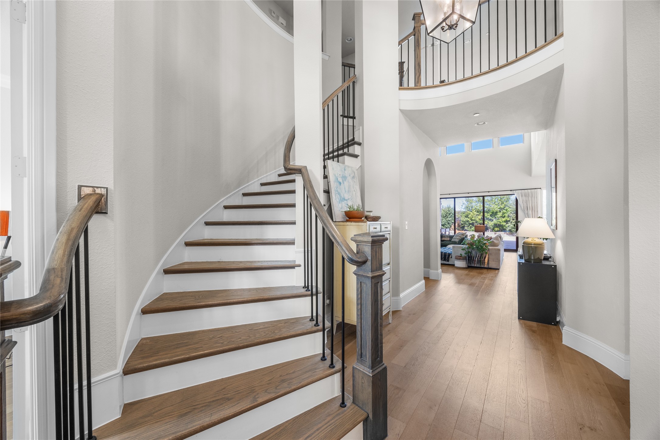 4220 Paddock Lane
