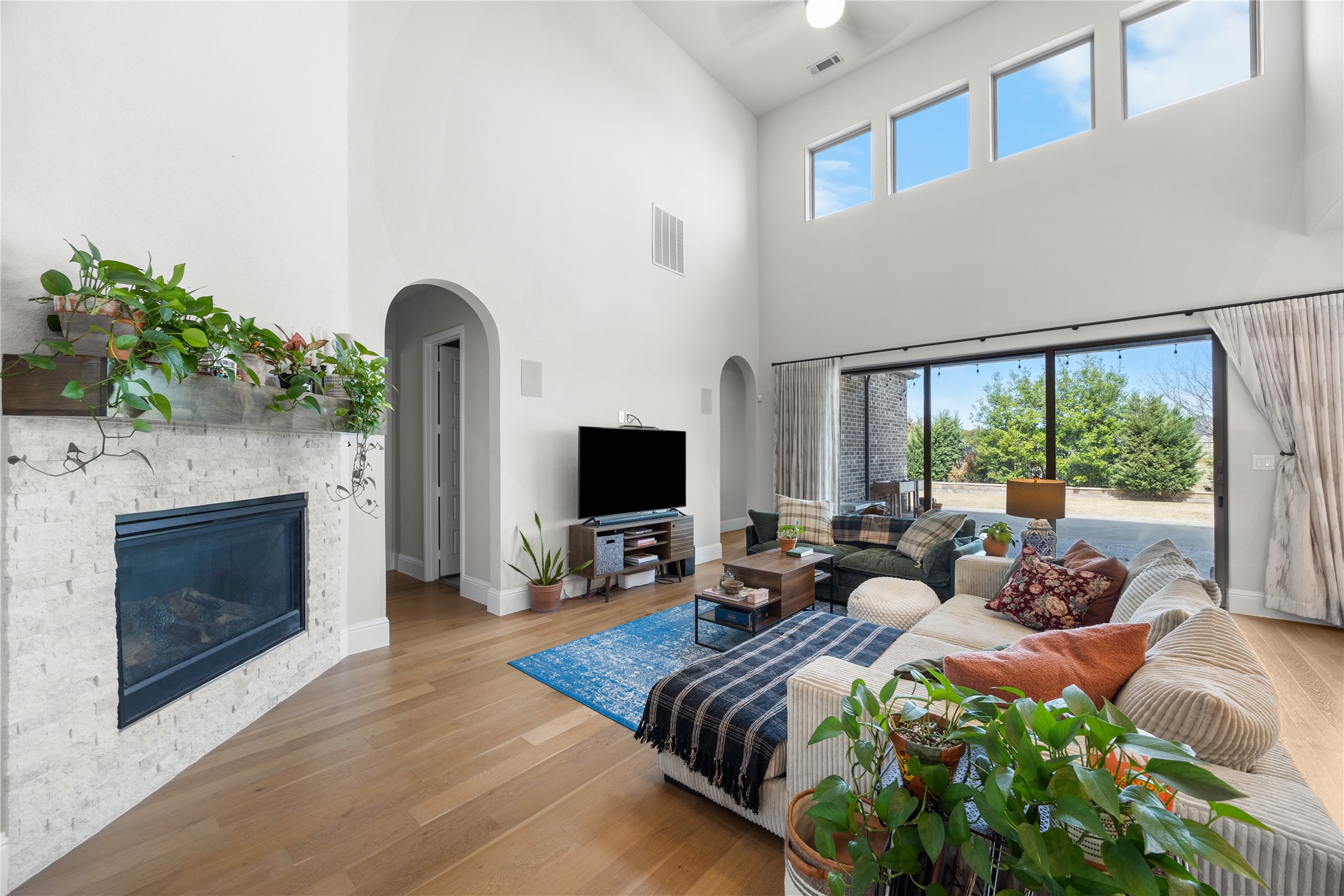 4220 Paddock Lane