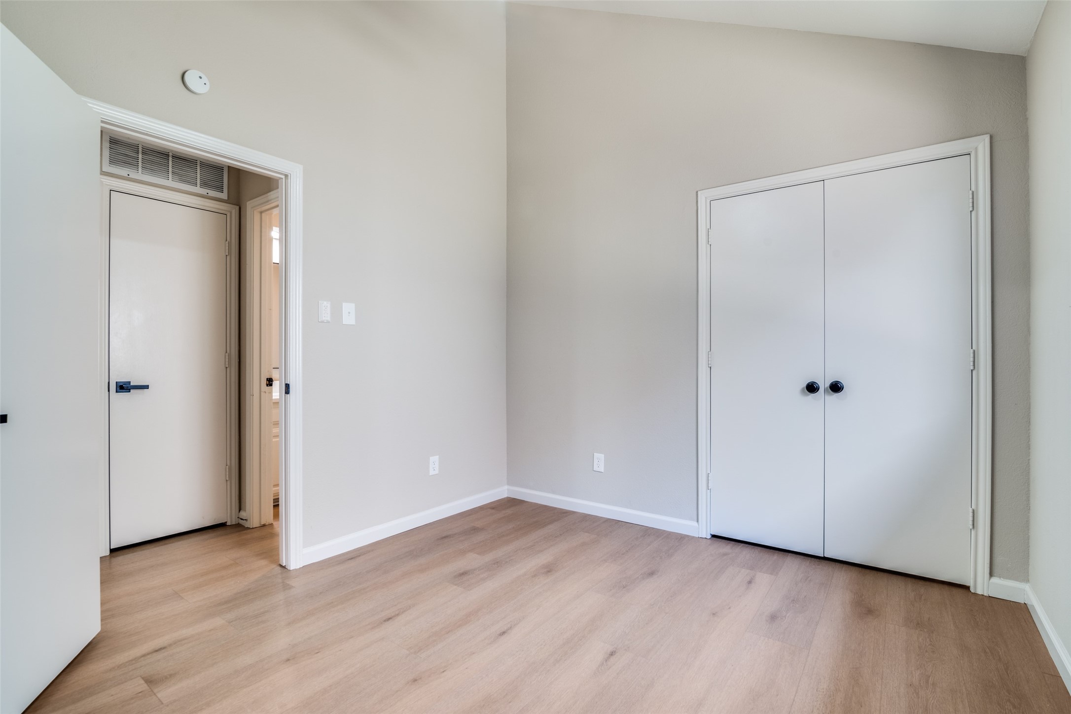 5529 Village Green Drive