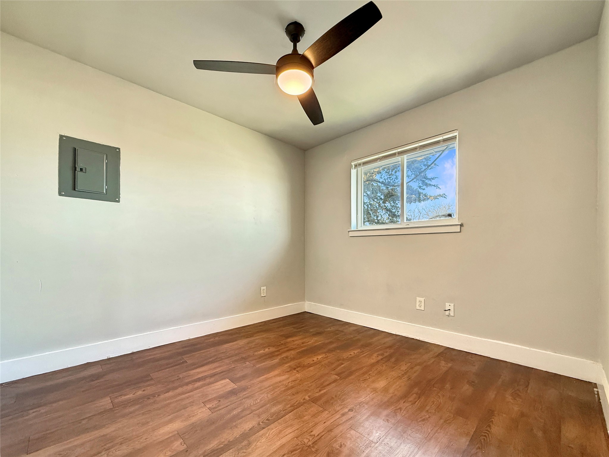 740 Edgemont Avenue 204