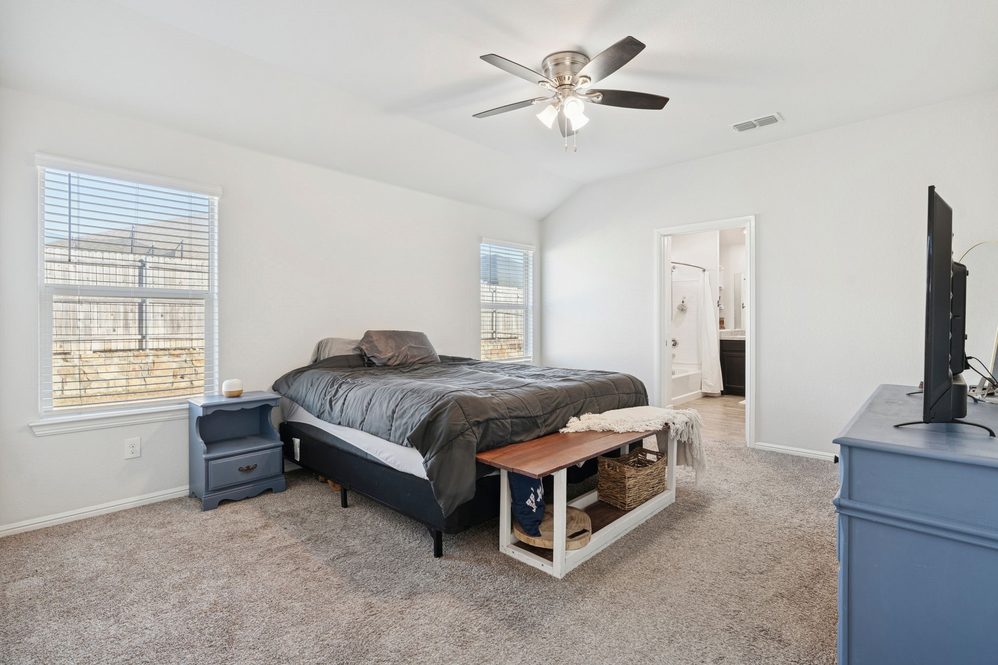 421 Houndstooth Drive