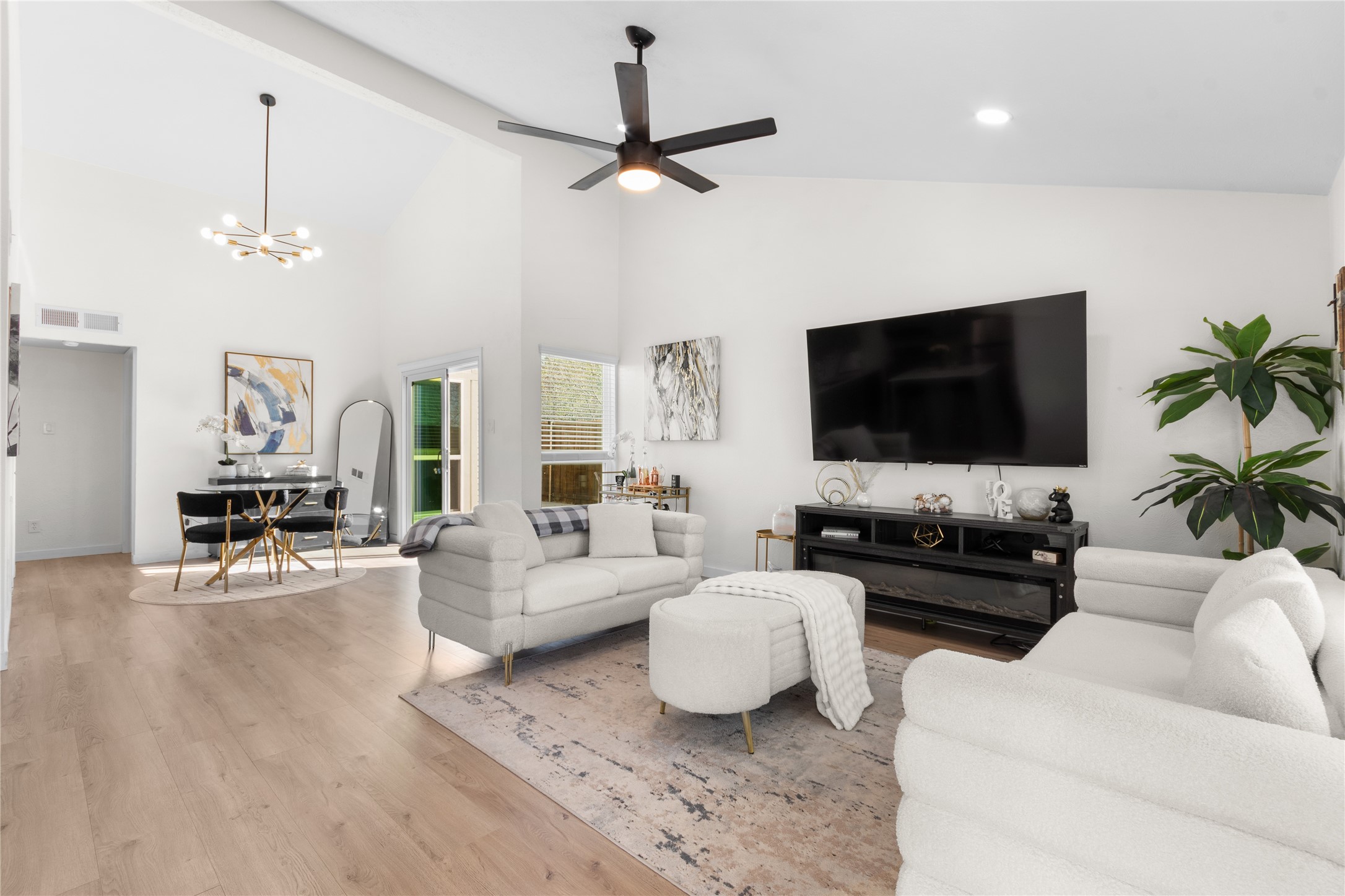 7500 Independence Drive