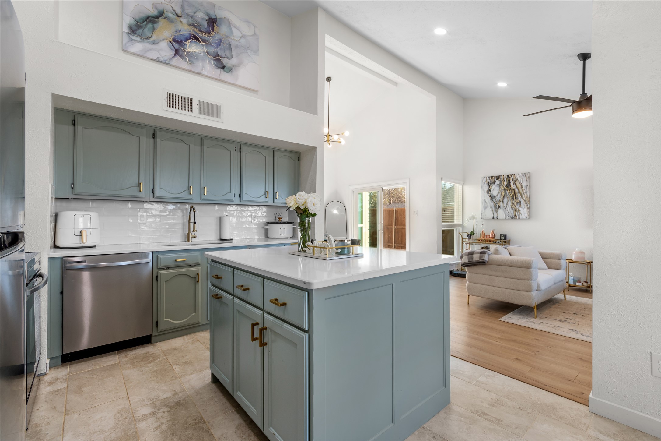 7500 Independence Drive