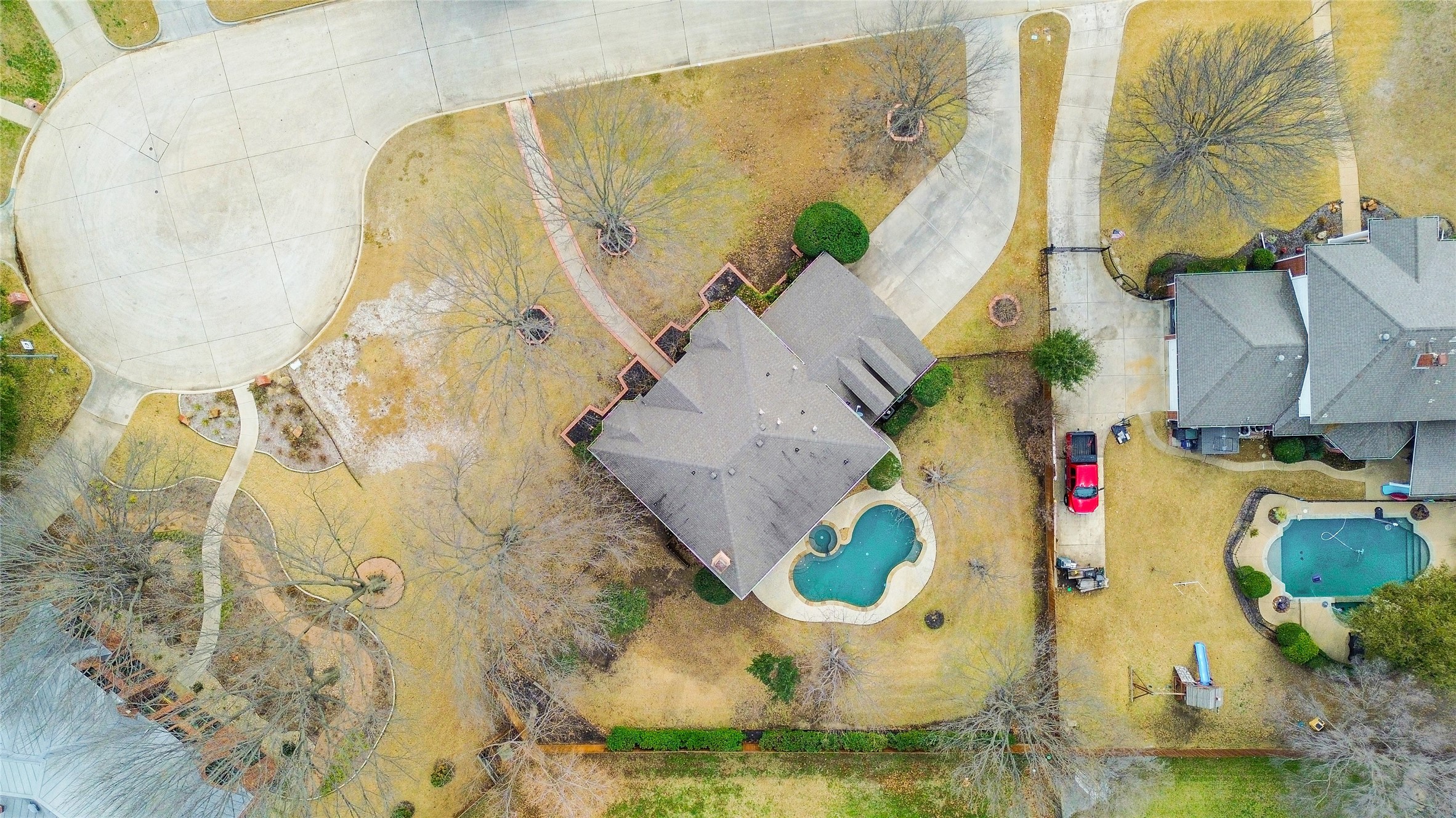 303 Chestnut Cove Circle