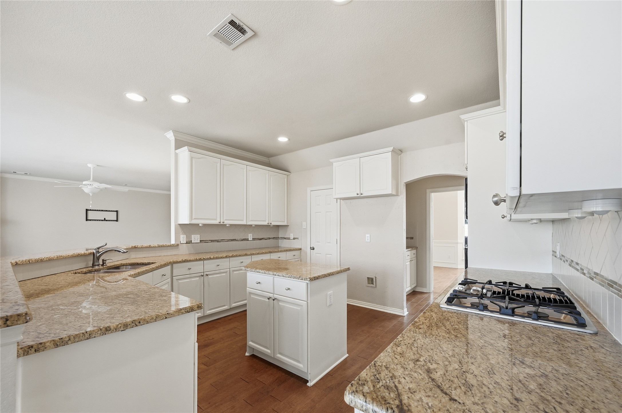 303 Chestnut Cove Circle