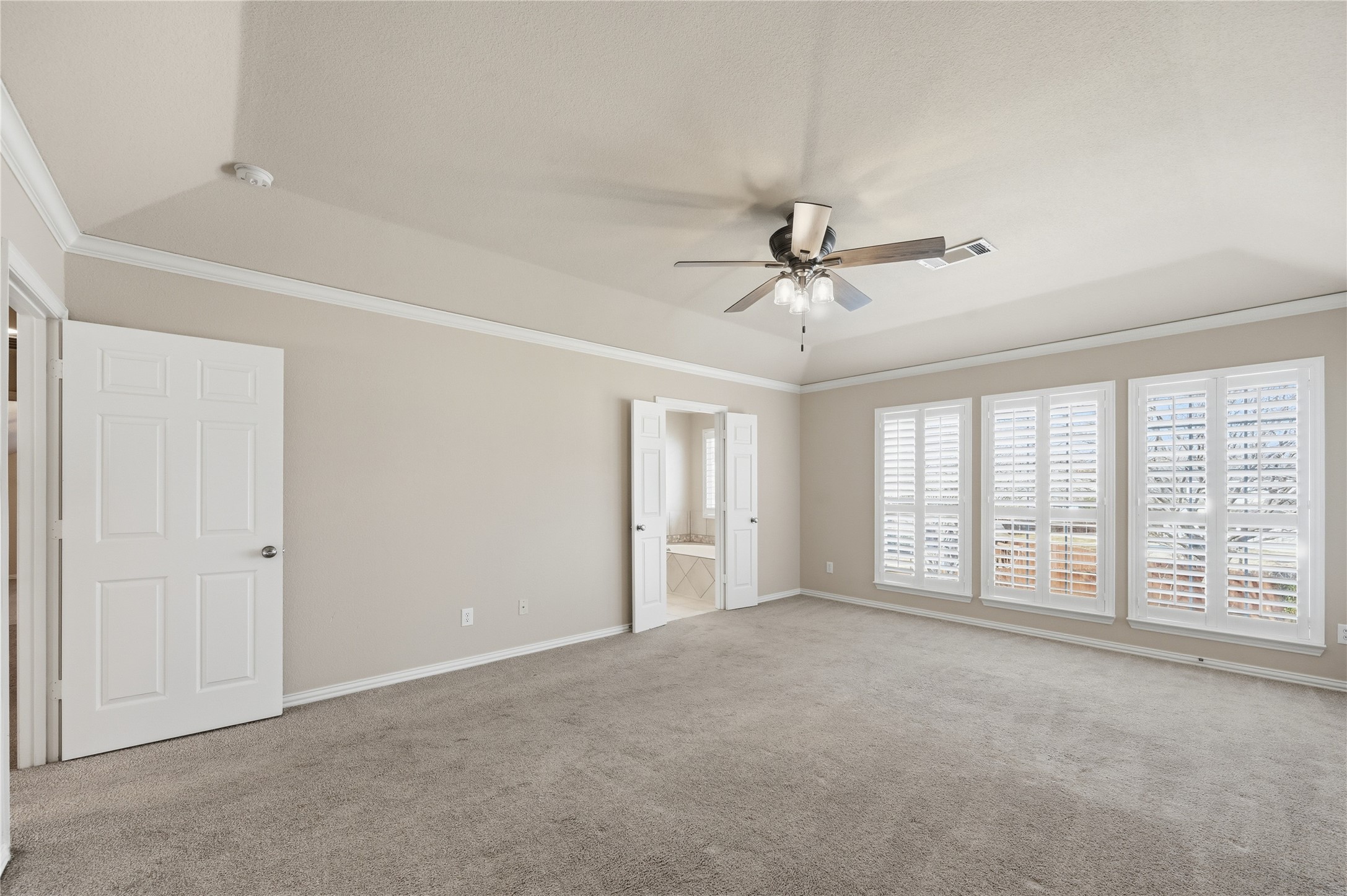 303 Chestnut Cove Circle