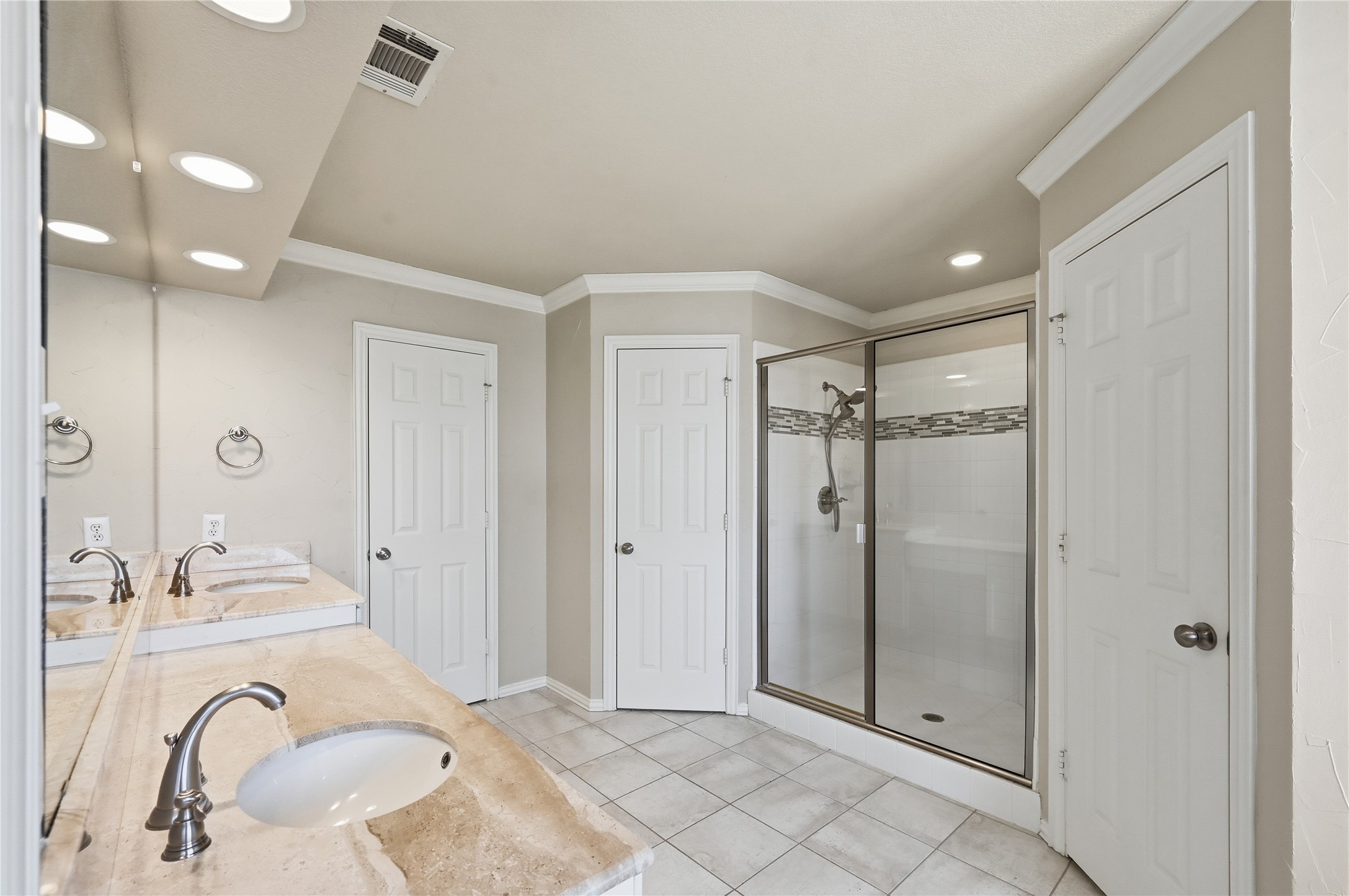 303 Chestnut Cove Circle