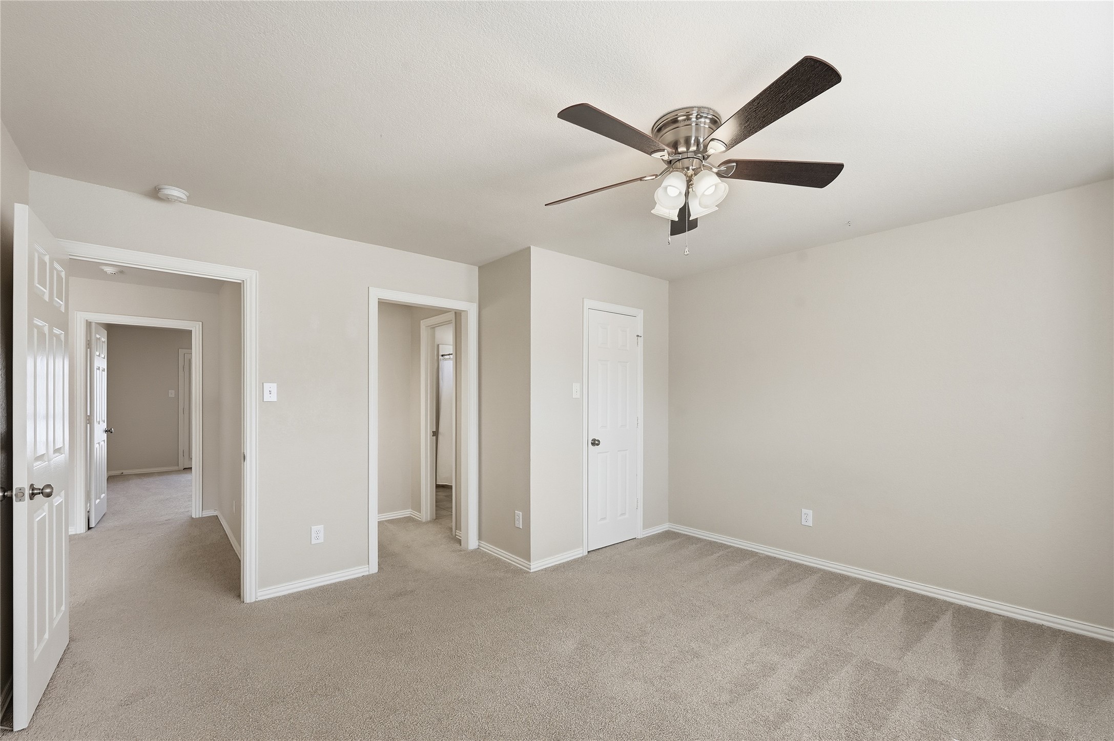 303 Chestnut Cove Circle