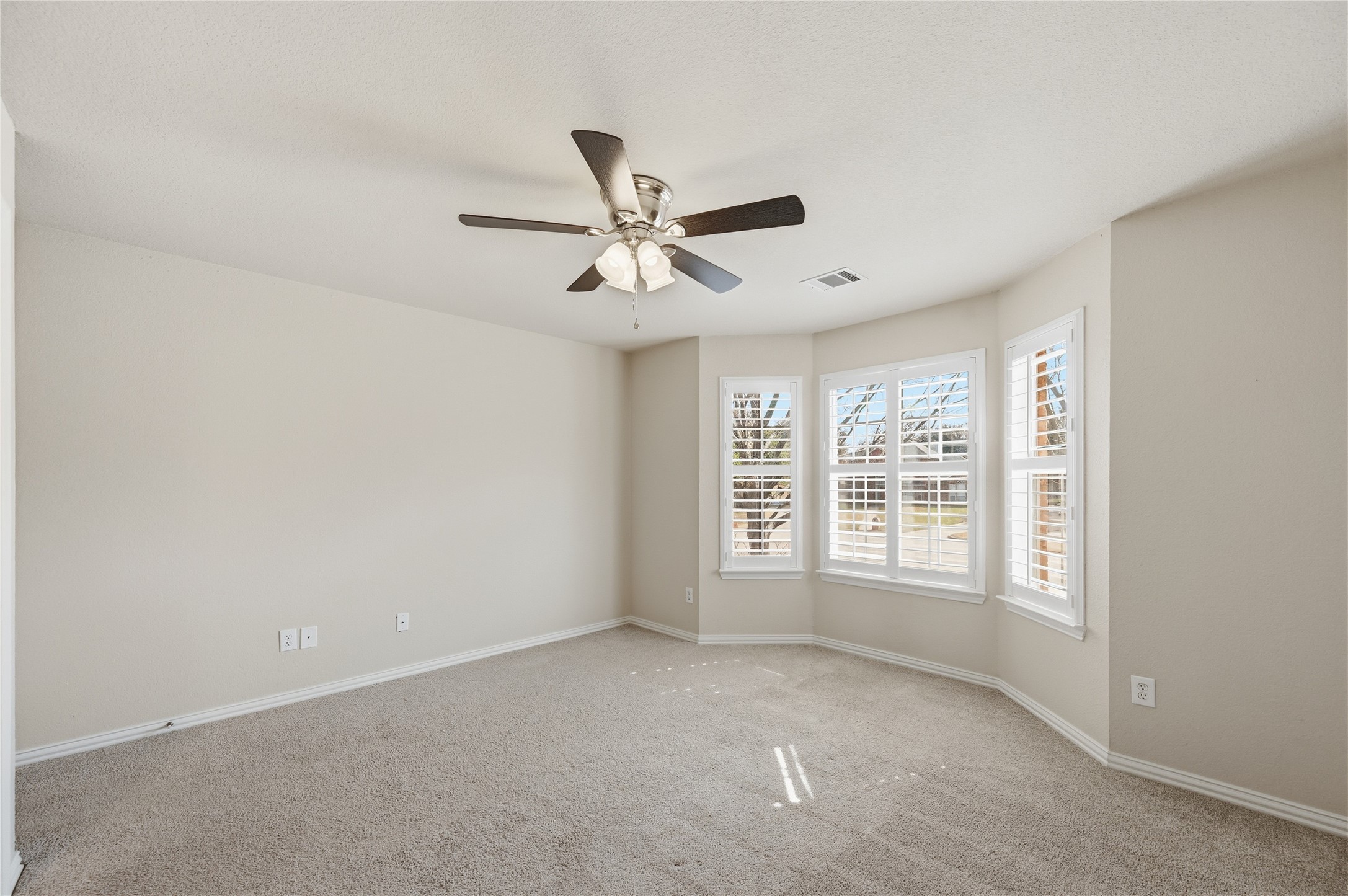 303 Chestnut Cove Circle