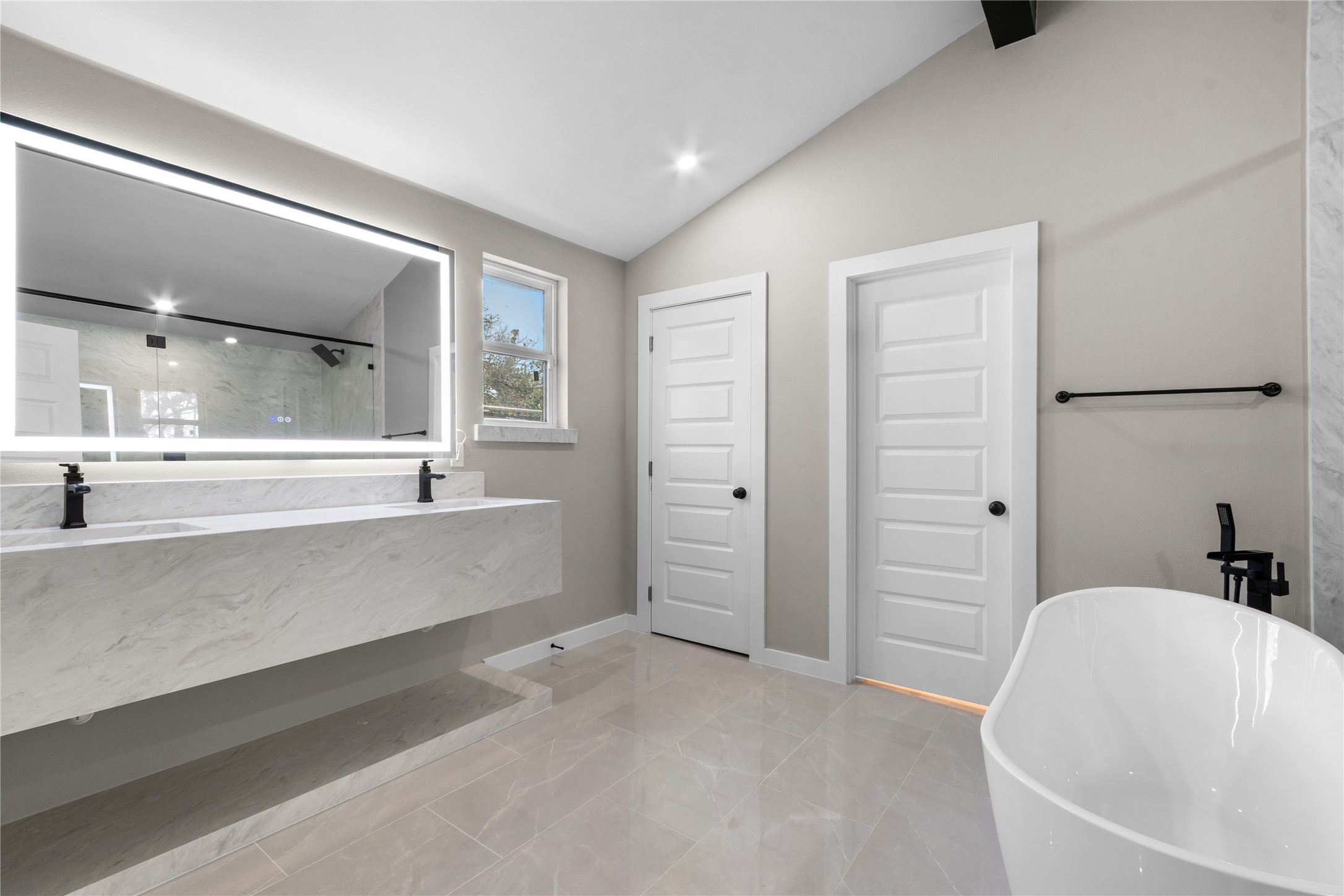 2819 Yorkshire Street