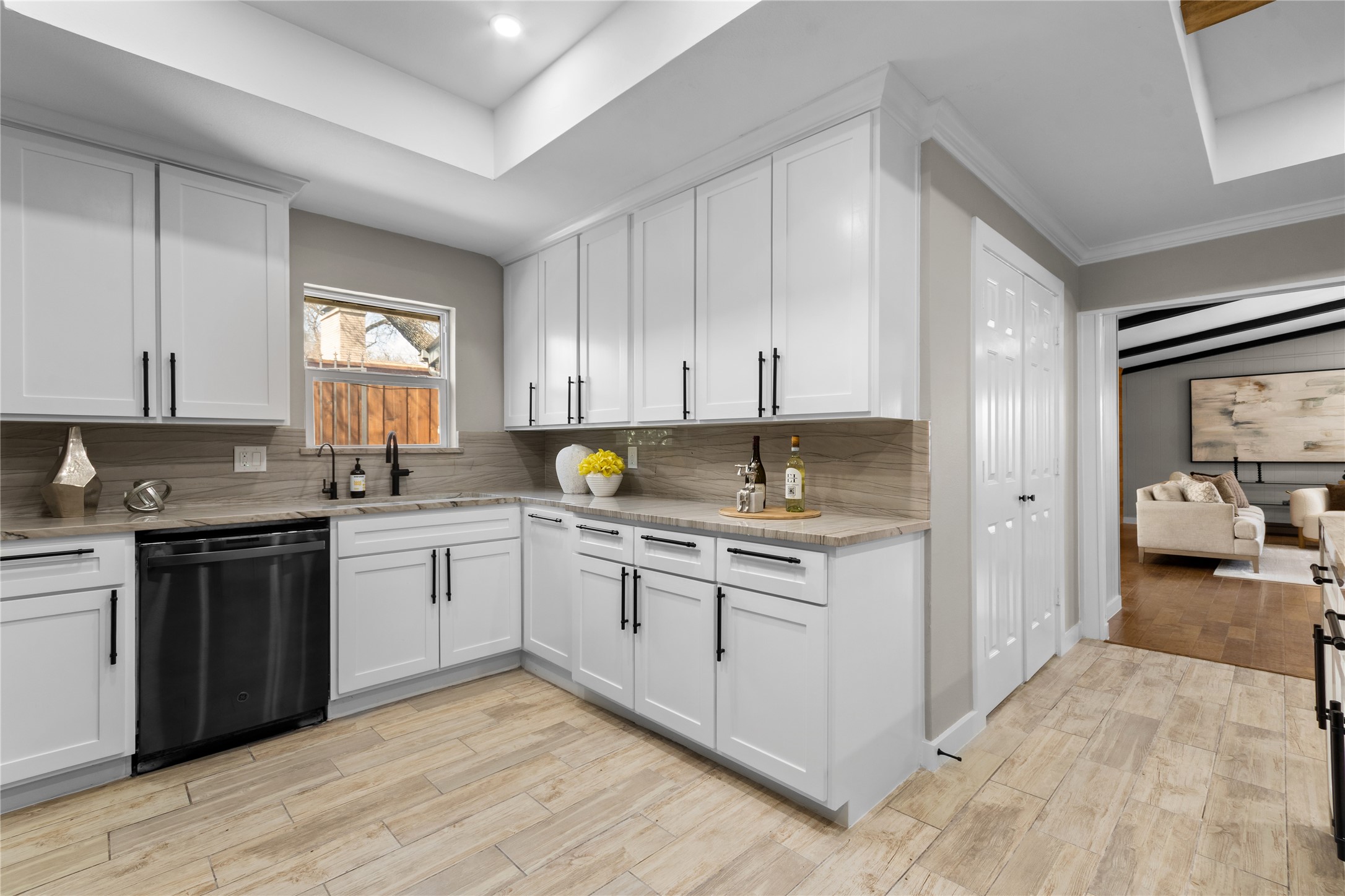 2819 Yorkshire Street