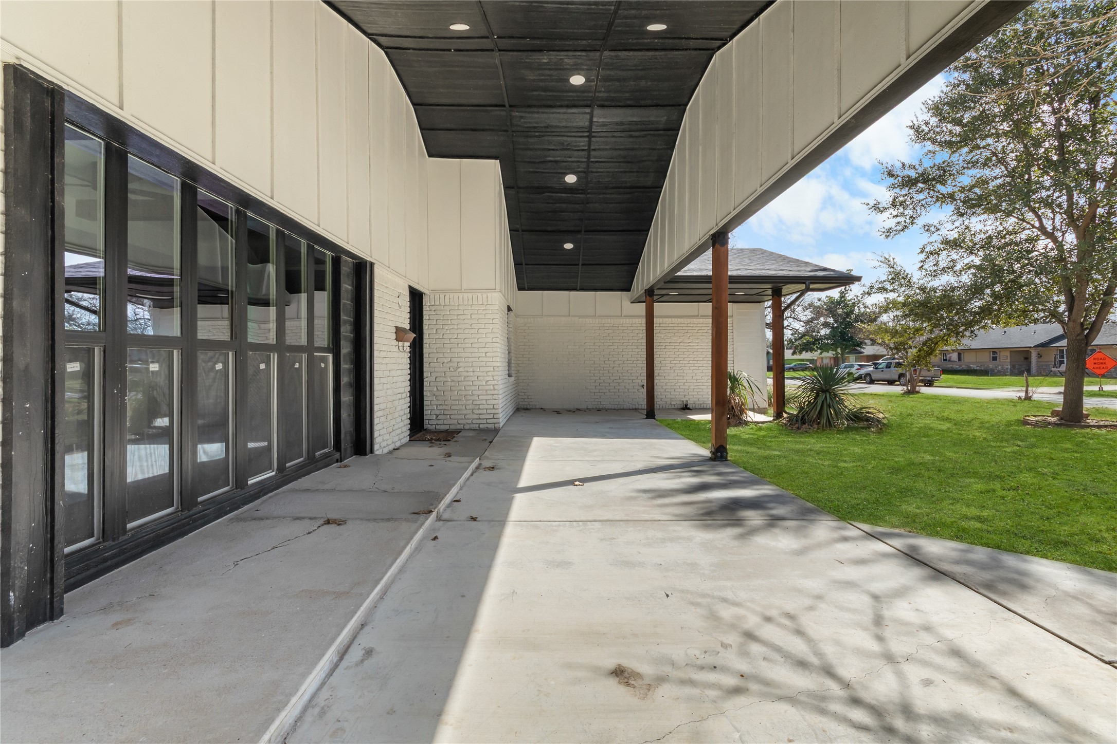 2819 Yorkshire Street