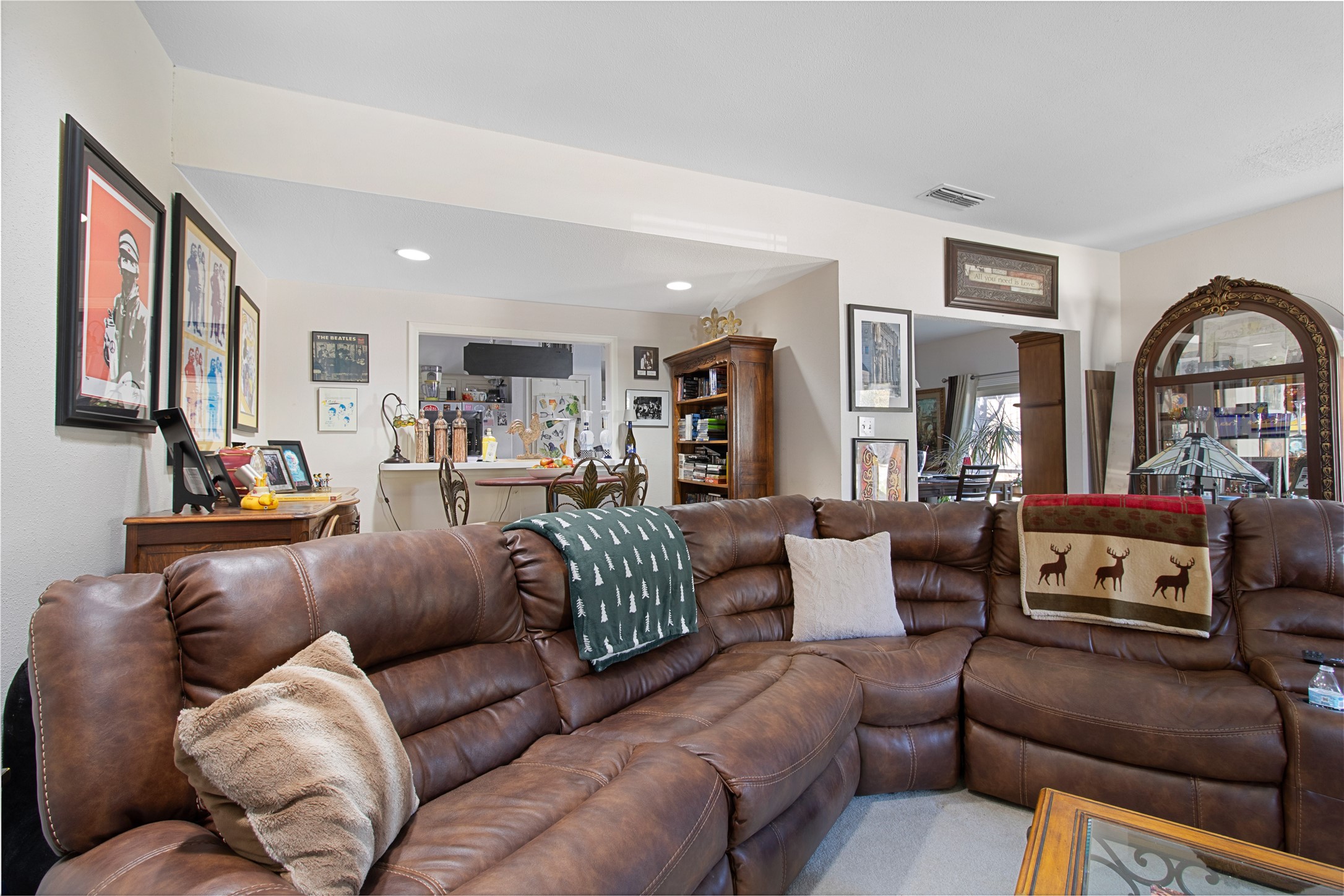 4988 Thunder Road
