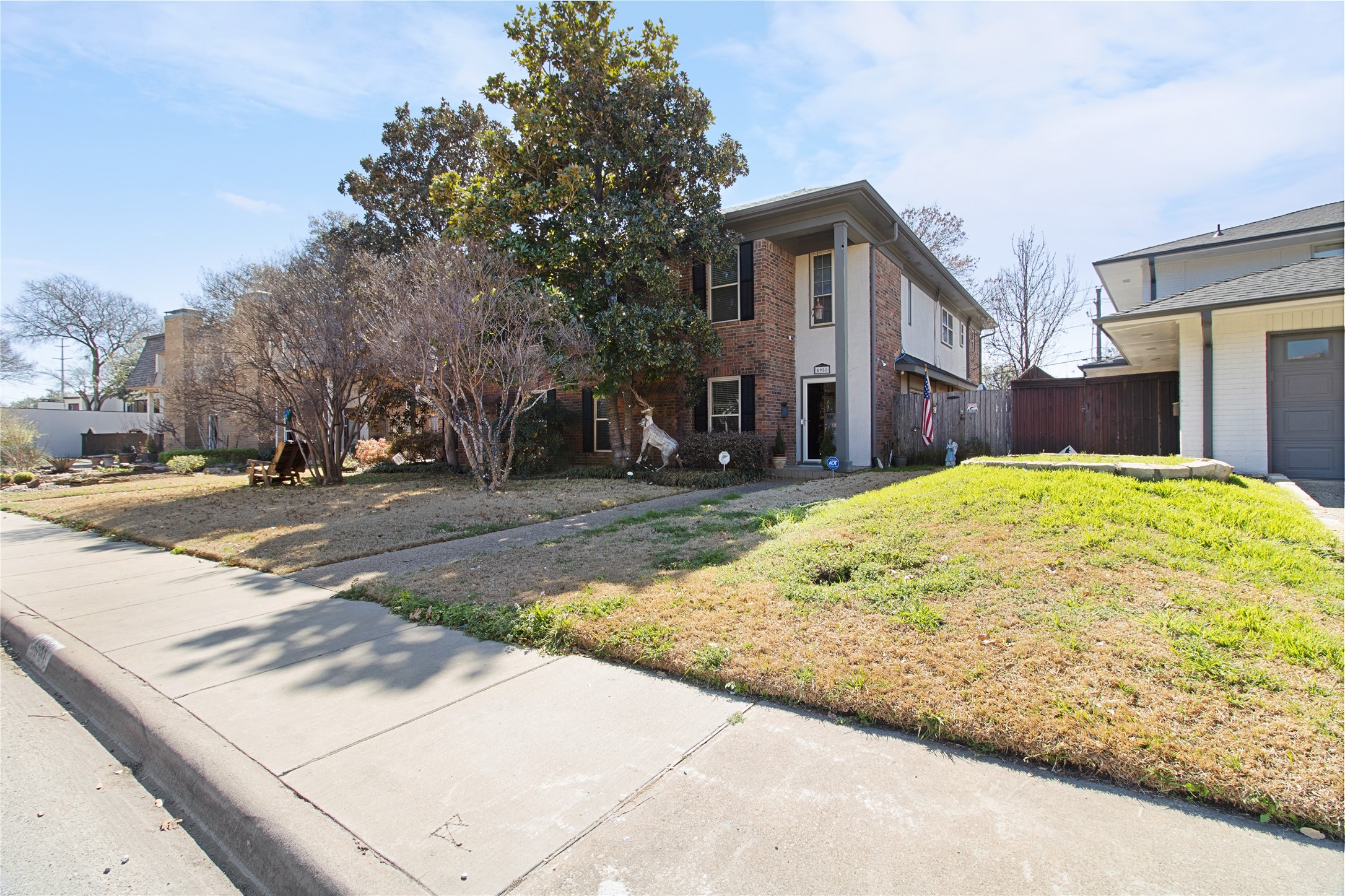 4988 Thunder Road