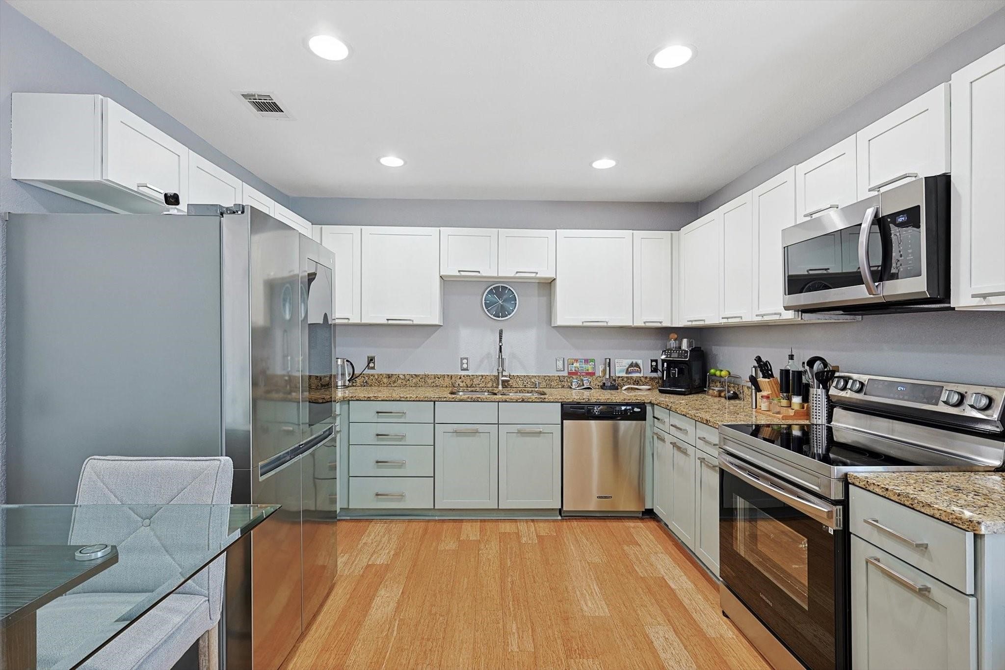 2722 Knight Street 232A