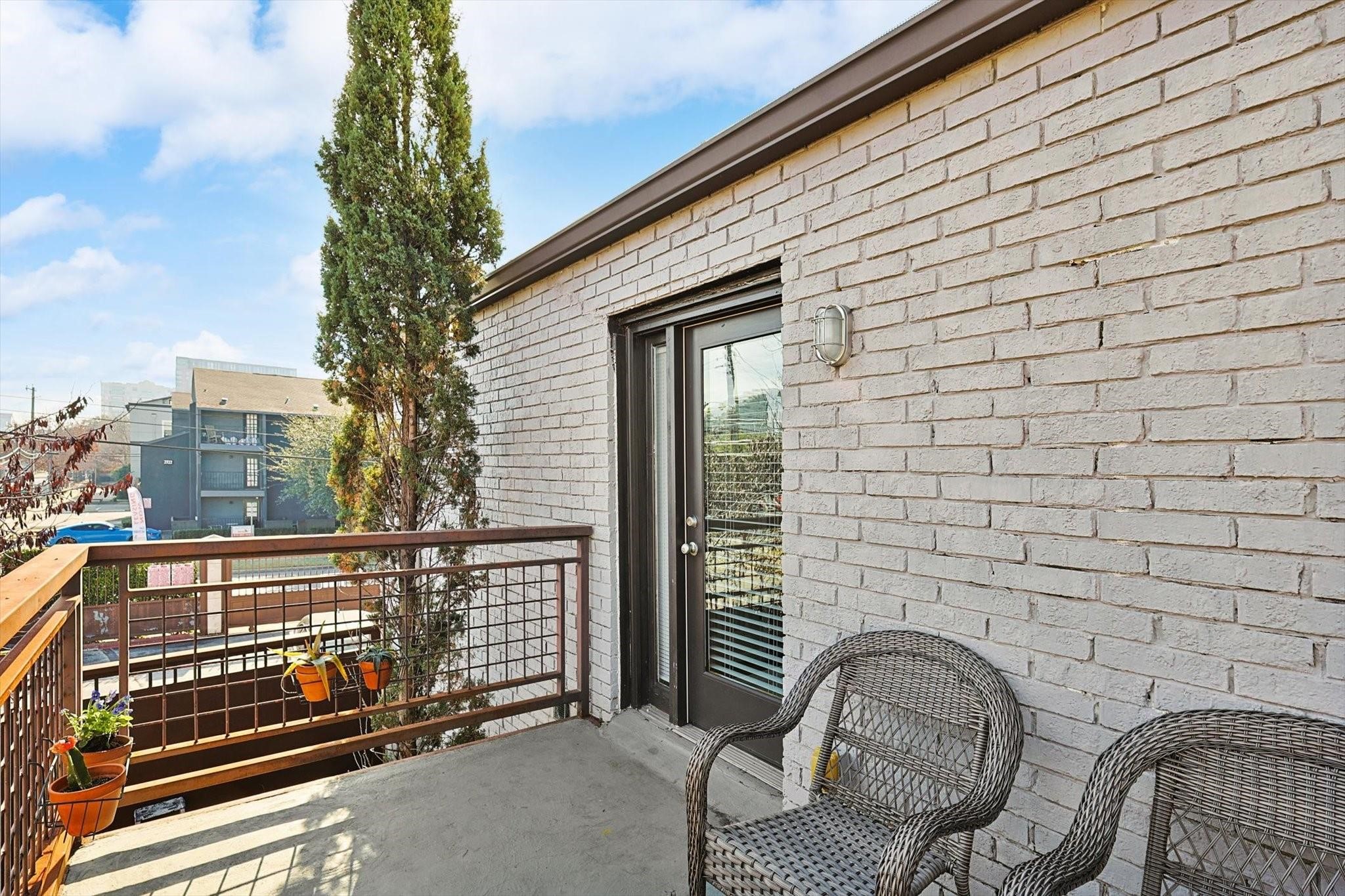 2722 Knight Street 232A