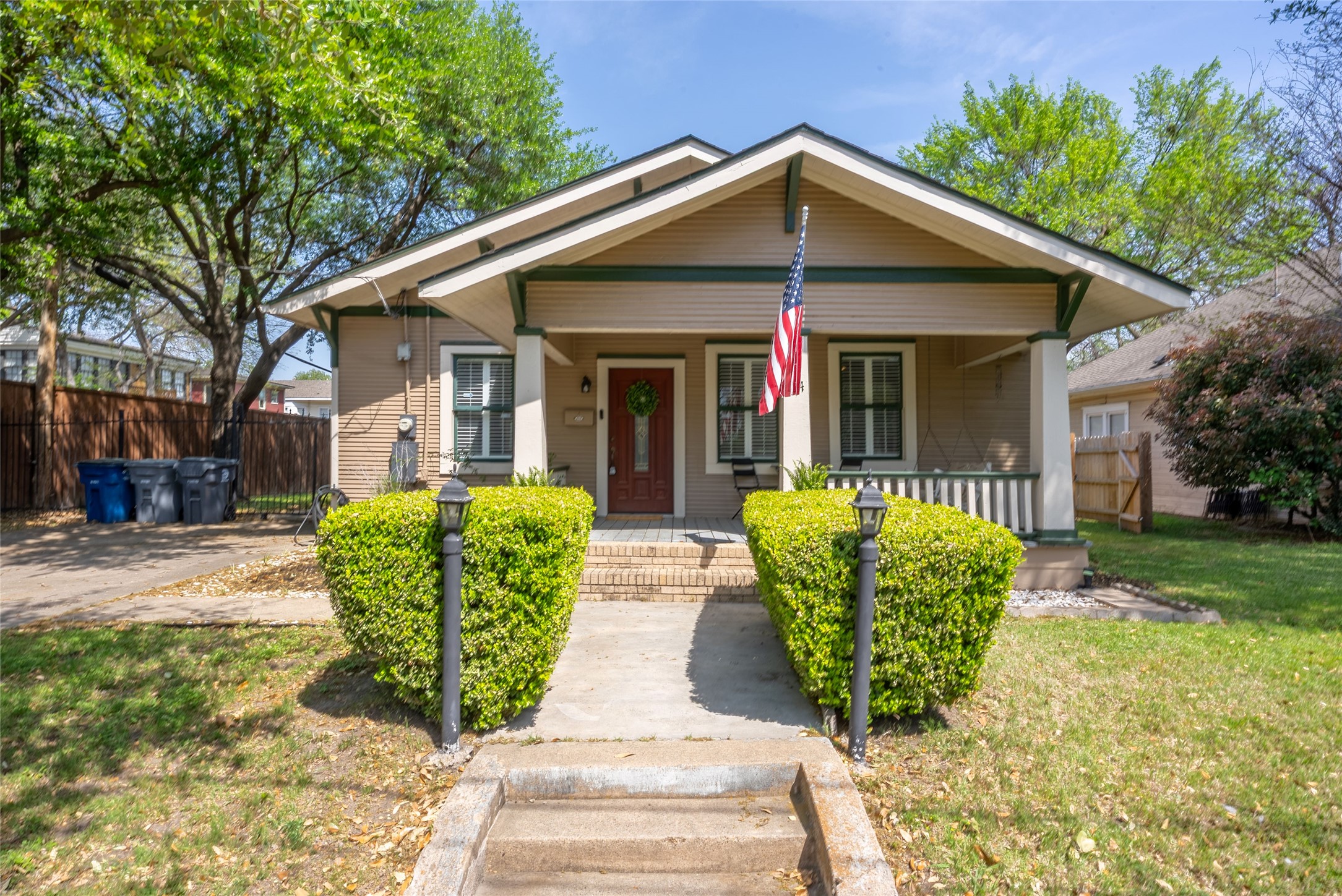 1004 Moreland Avenue