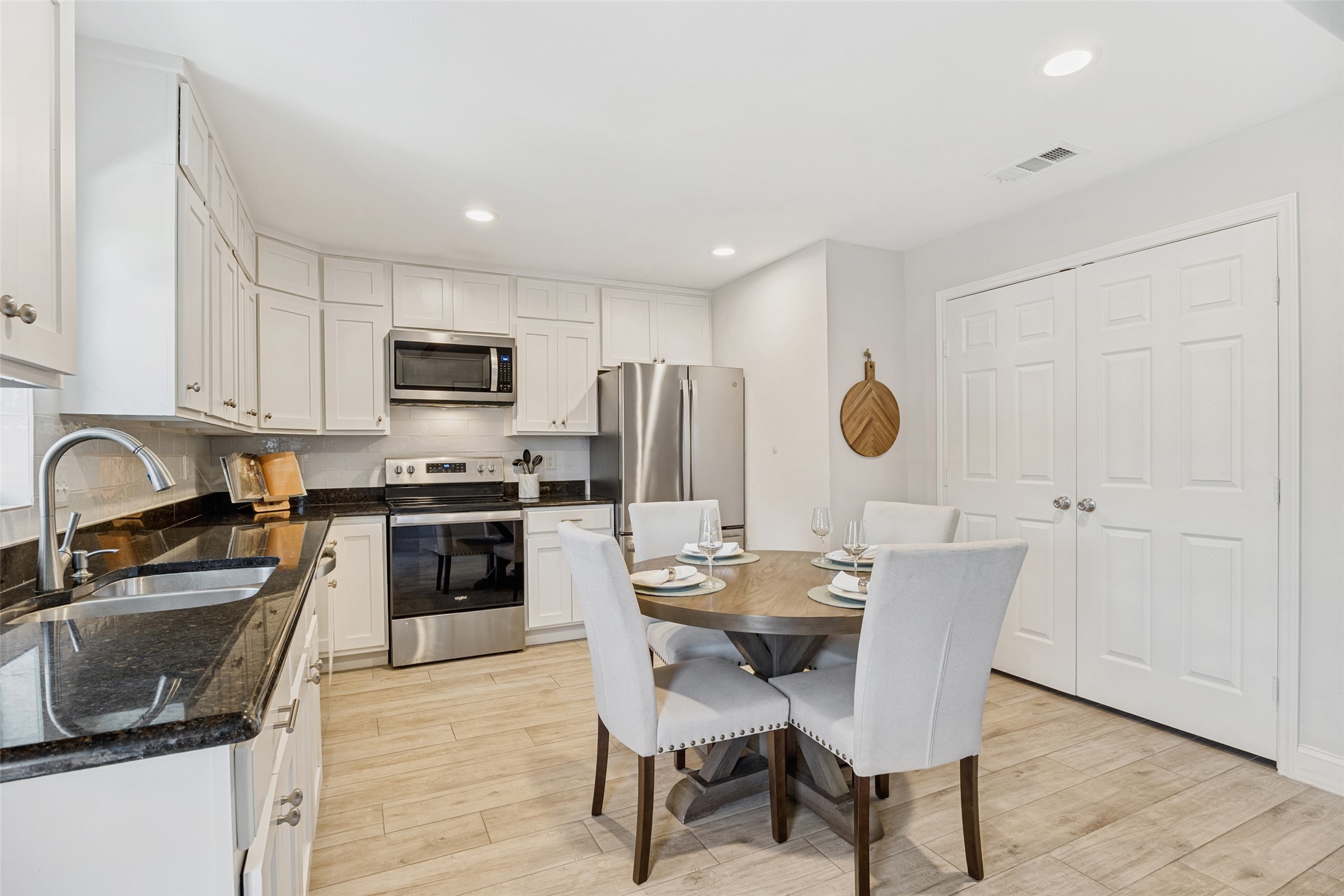 1447 Vanderbilt Drive