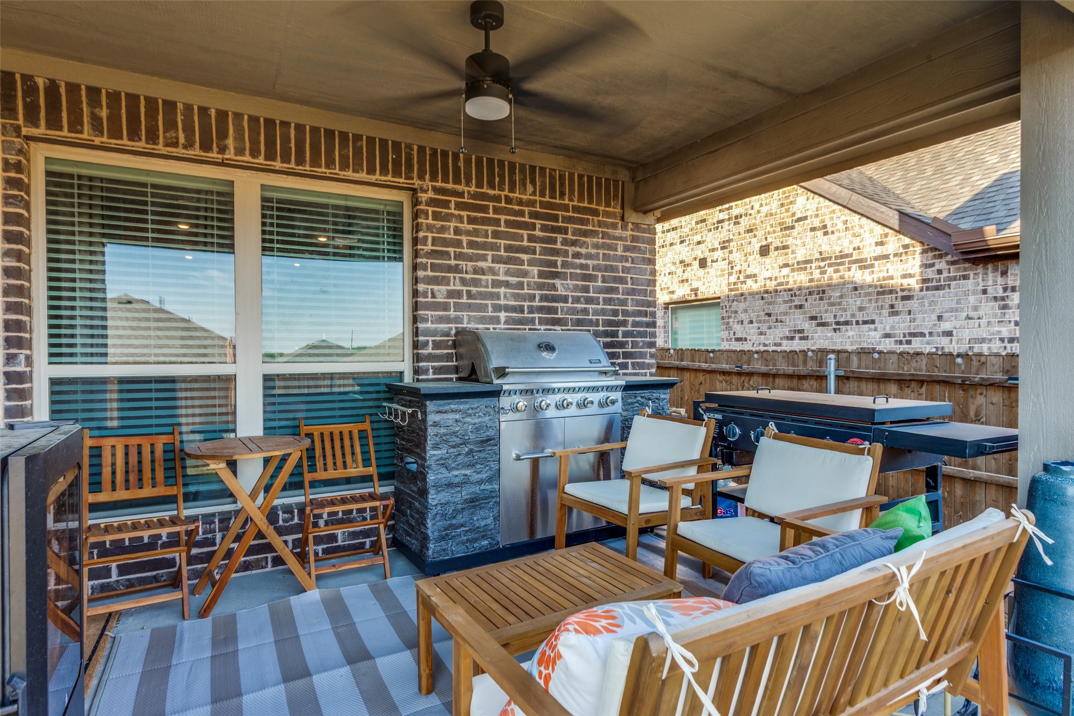 8228 Manx Point