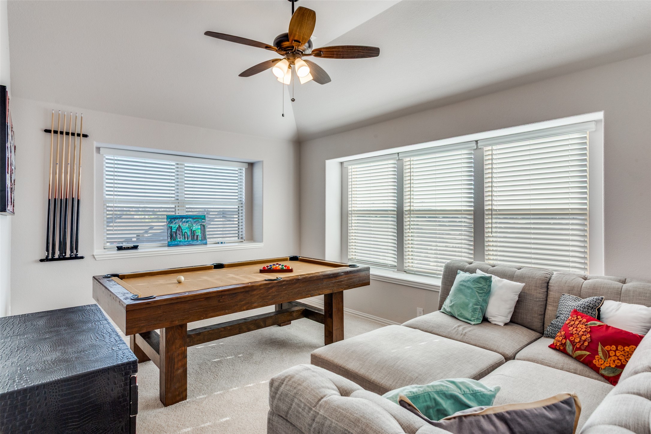 8228 Manx Point