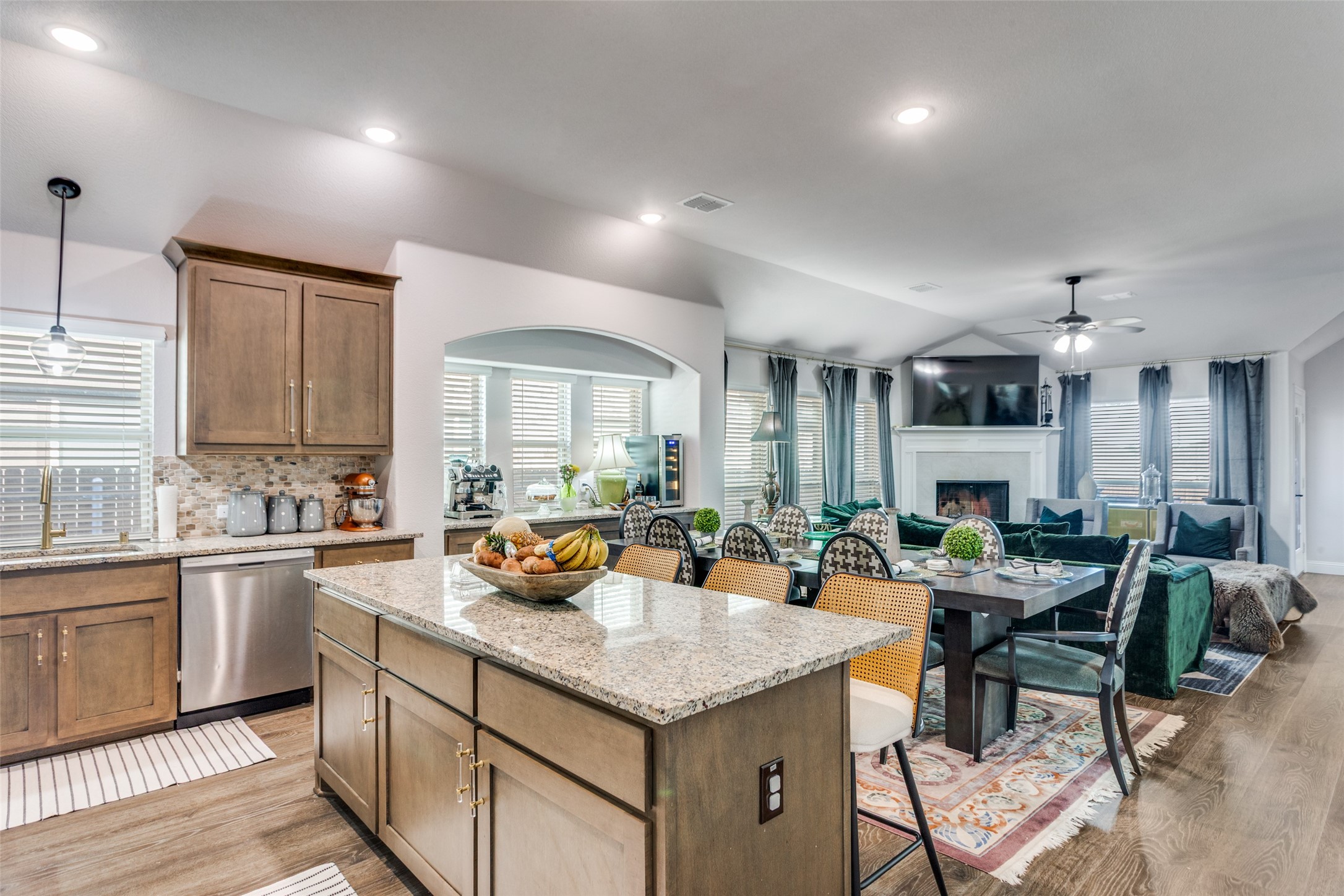 8228 Manx Point
