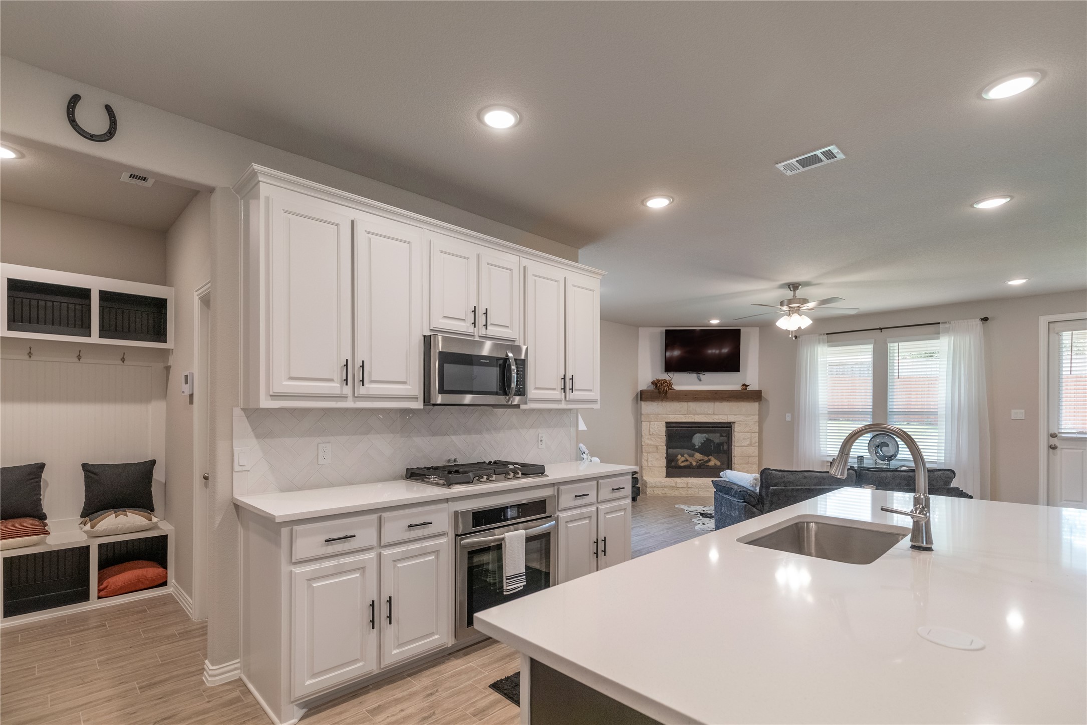 1412 Whitetail Lane
