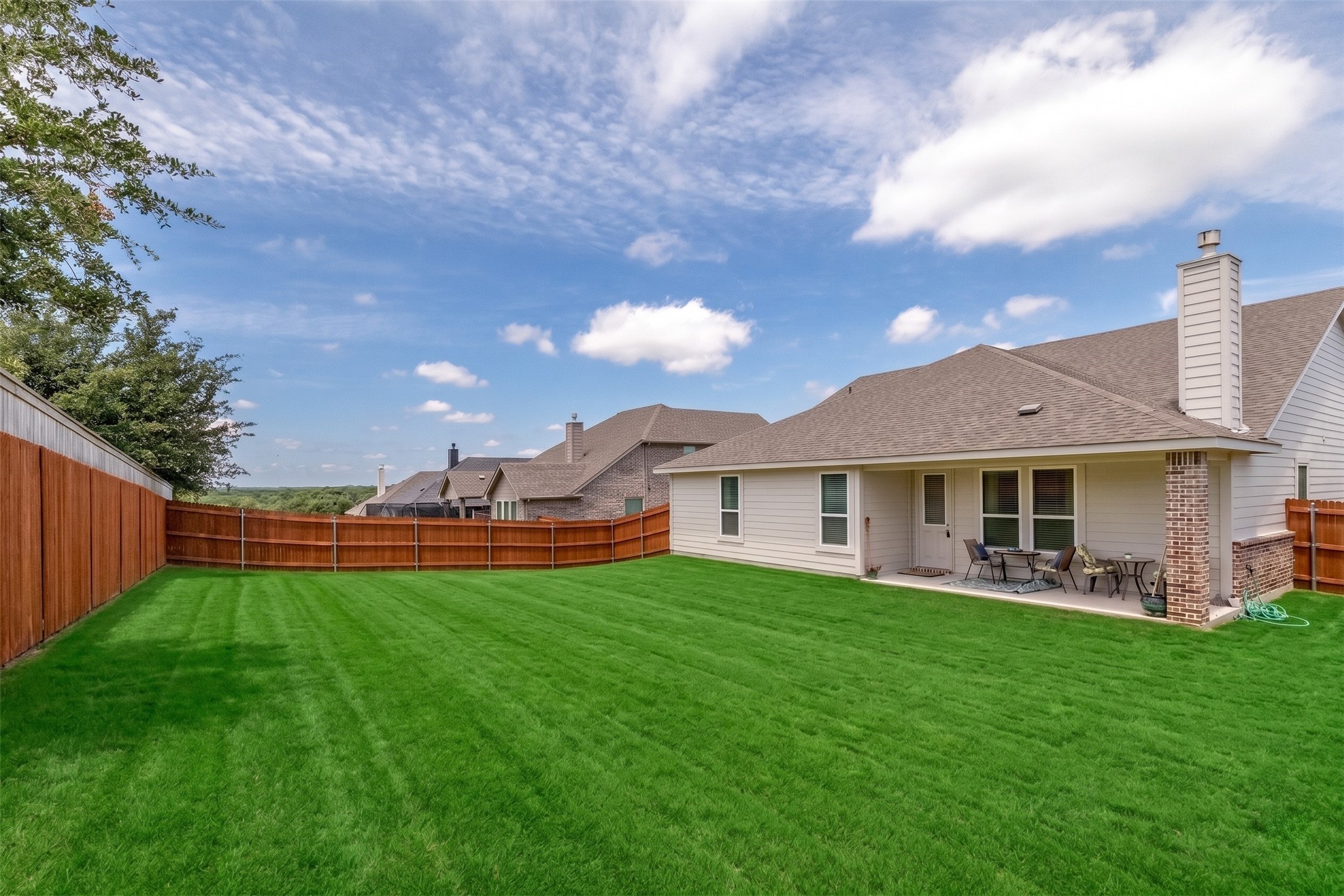 1412 Whitetail Lane