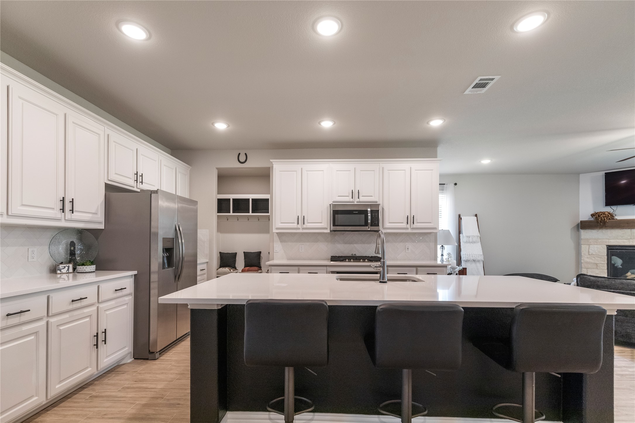 1412 Whitetail Lane
