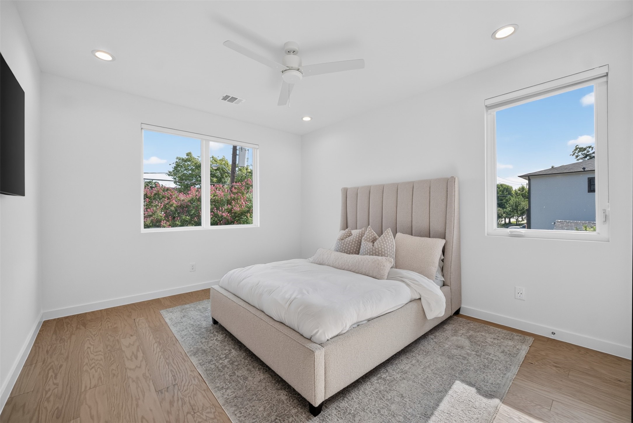 3872 Cortez Drive