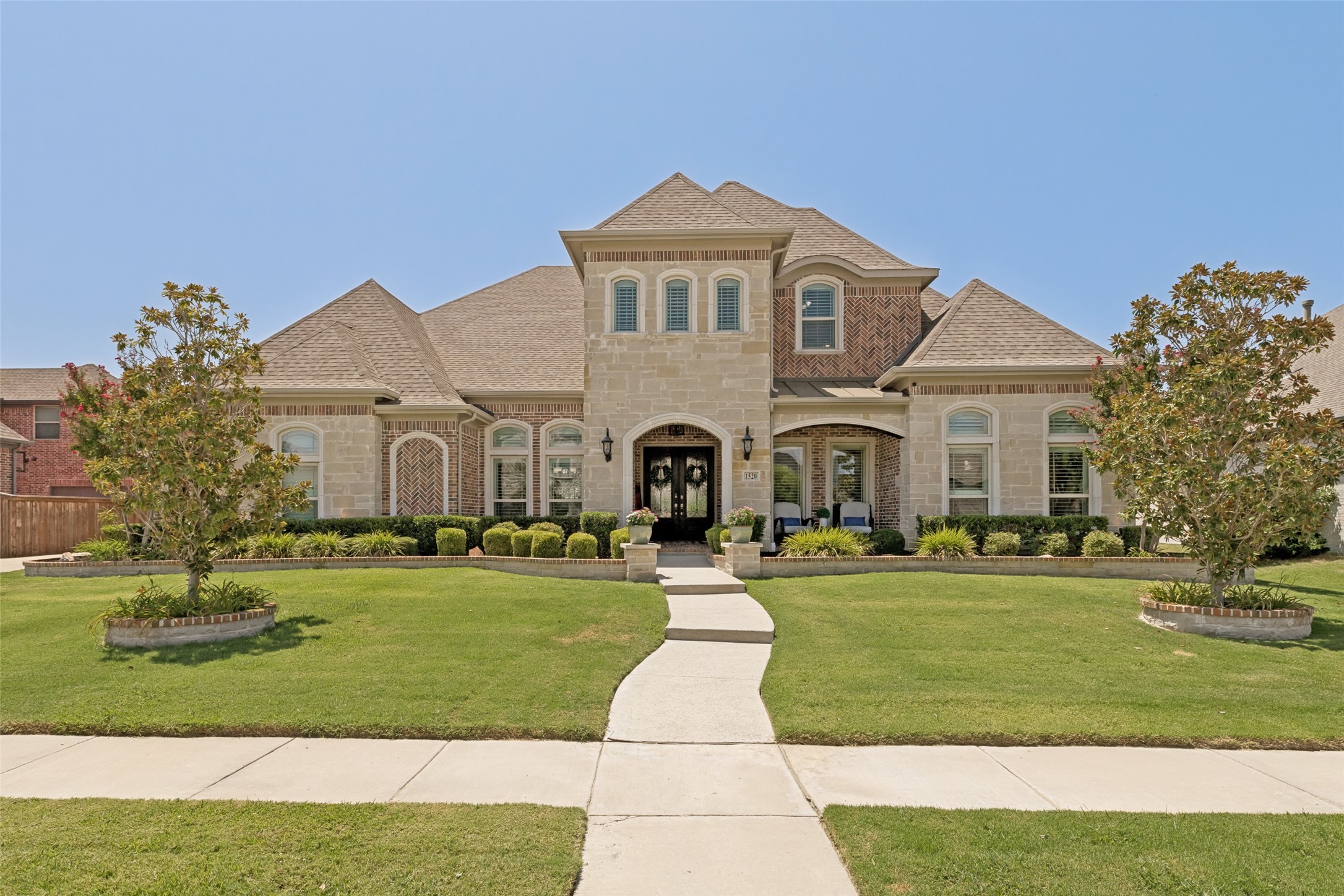 1520 Mountain Creek Lane