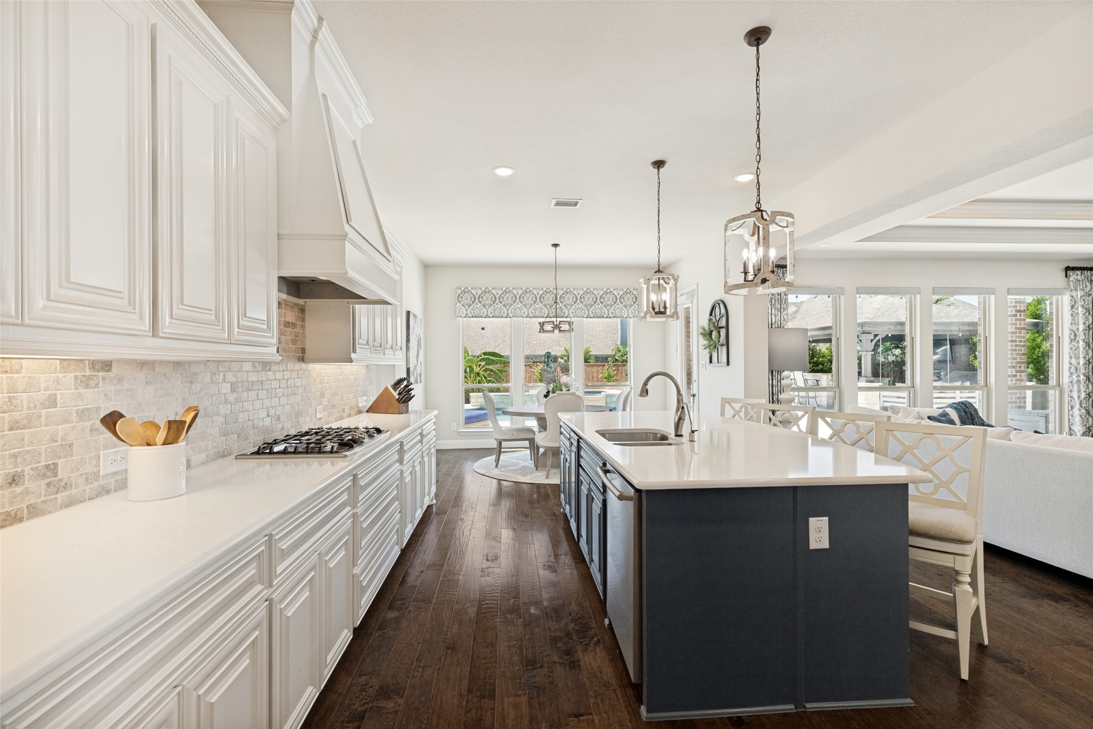1520 Mountain Creek Lane