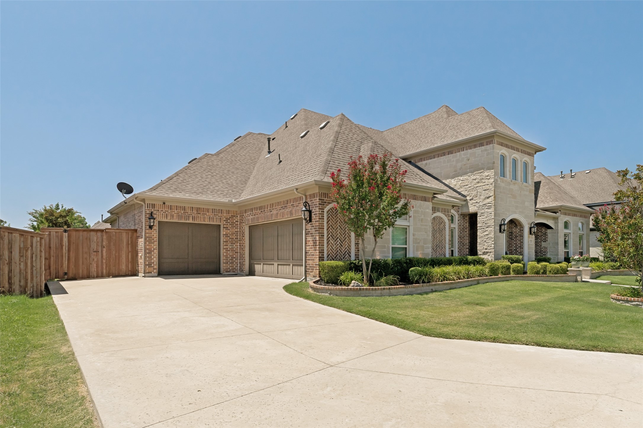 1520 Mountain Creek Lane