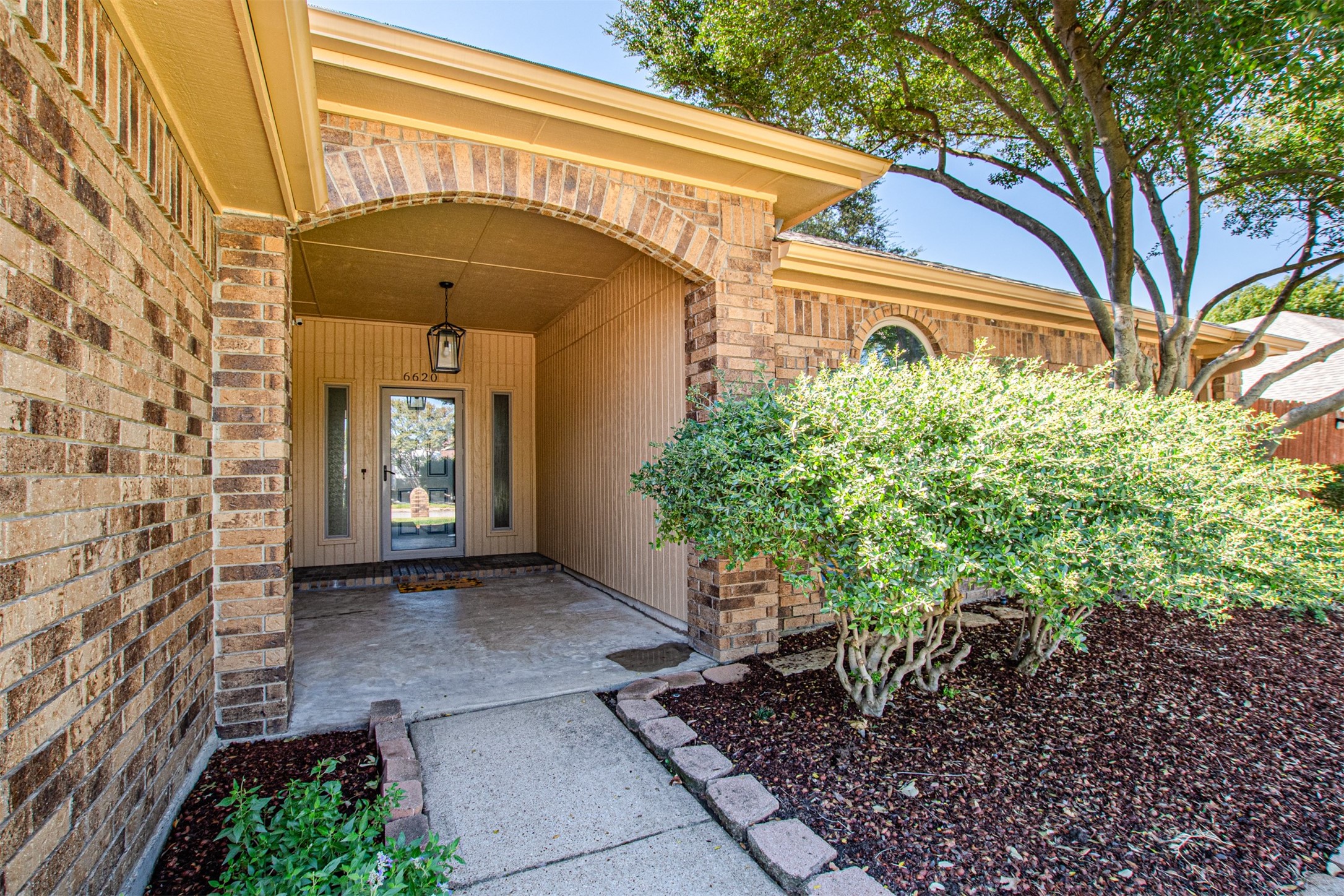 6620 Springhill Drive