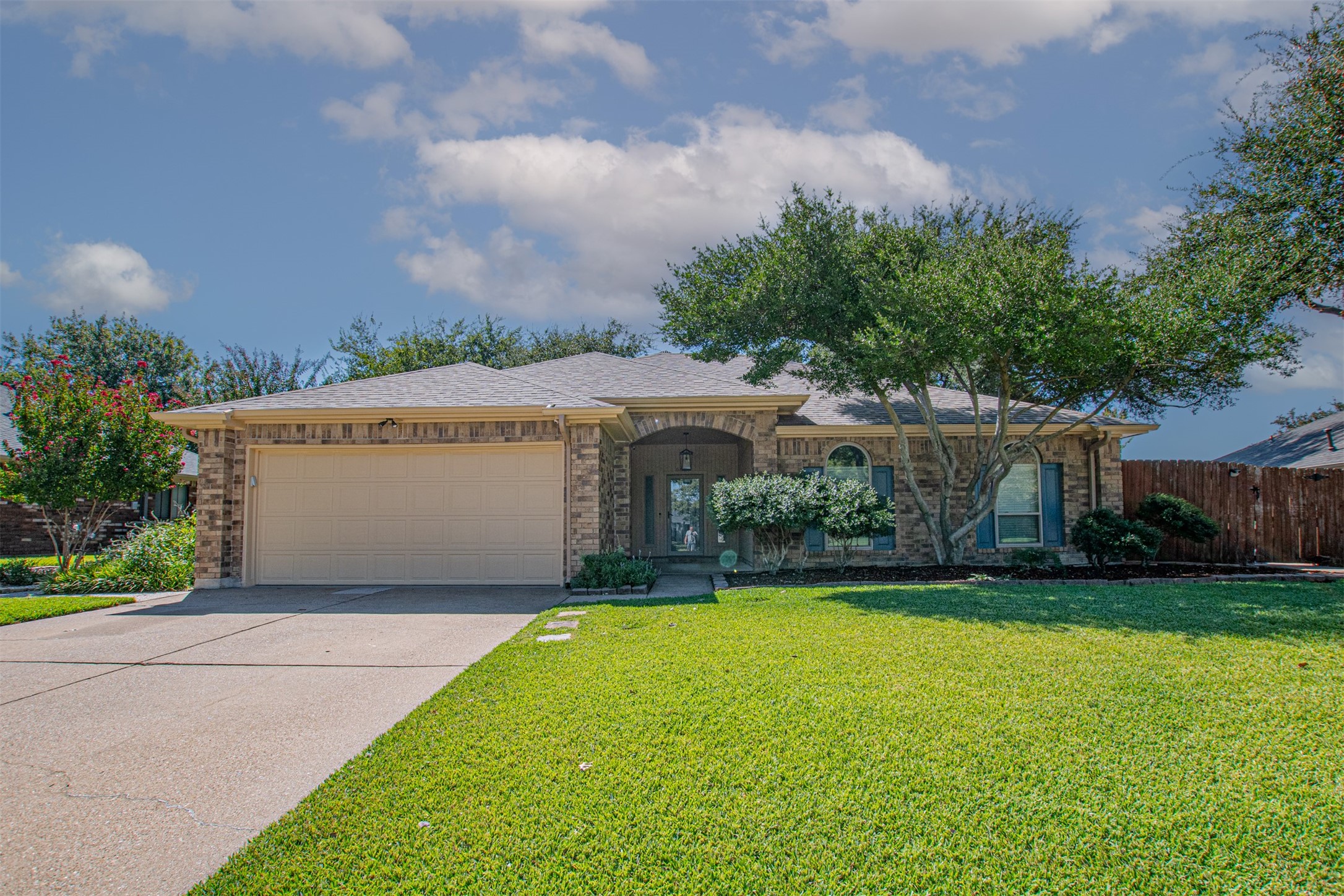 6620 Springhill Drive