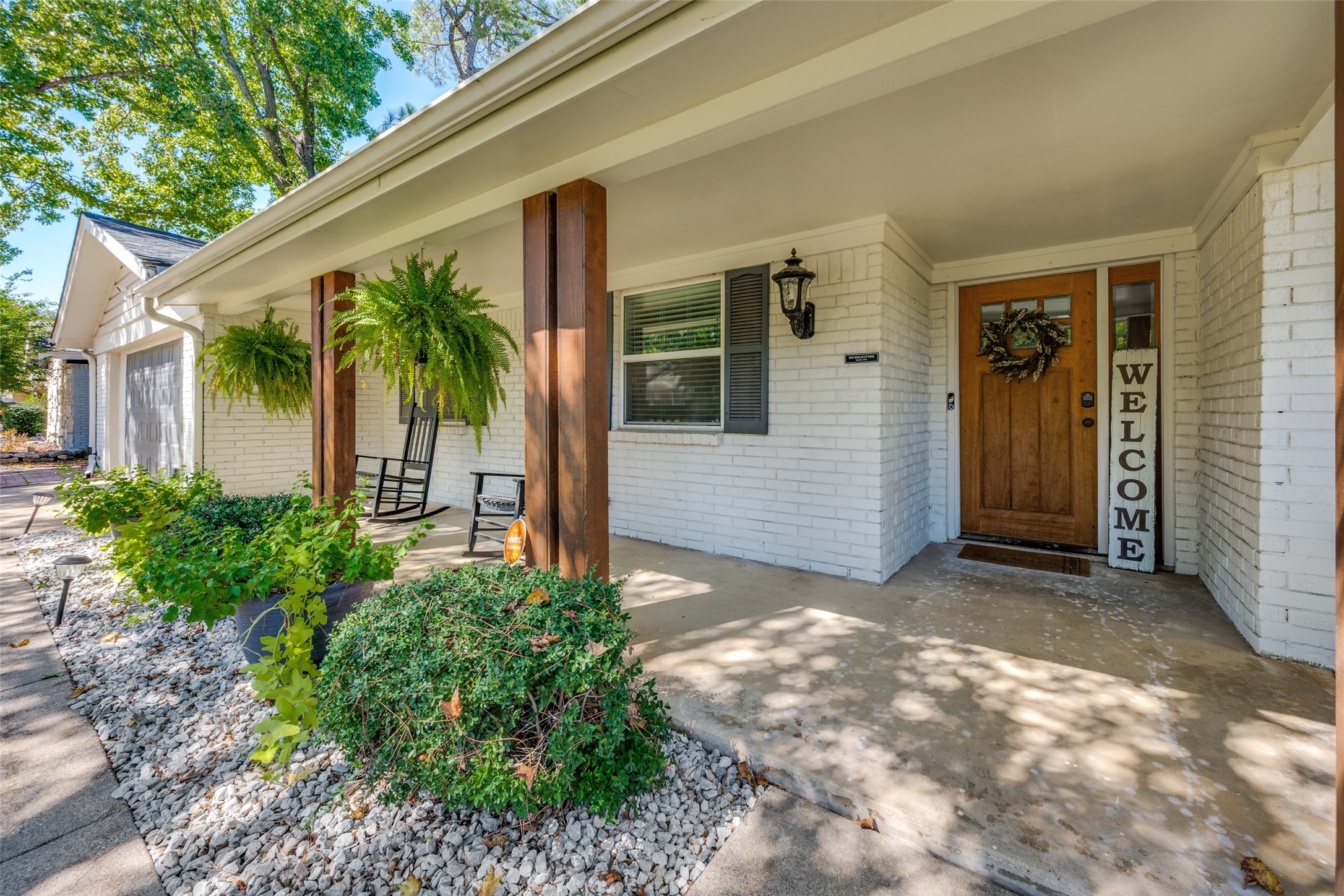 820 Overhill Drive