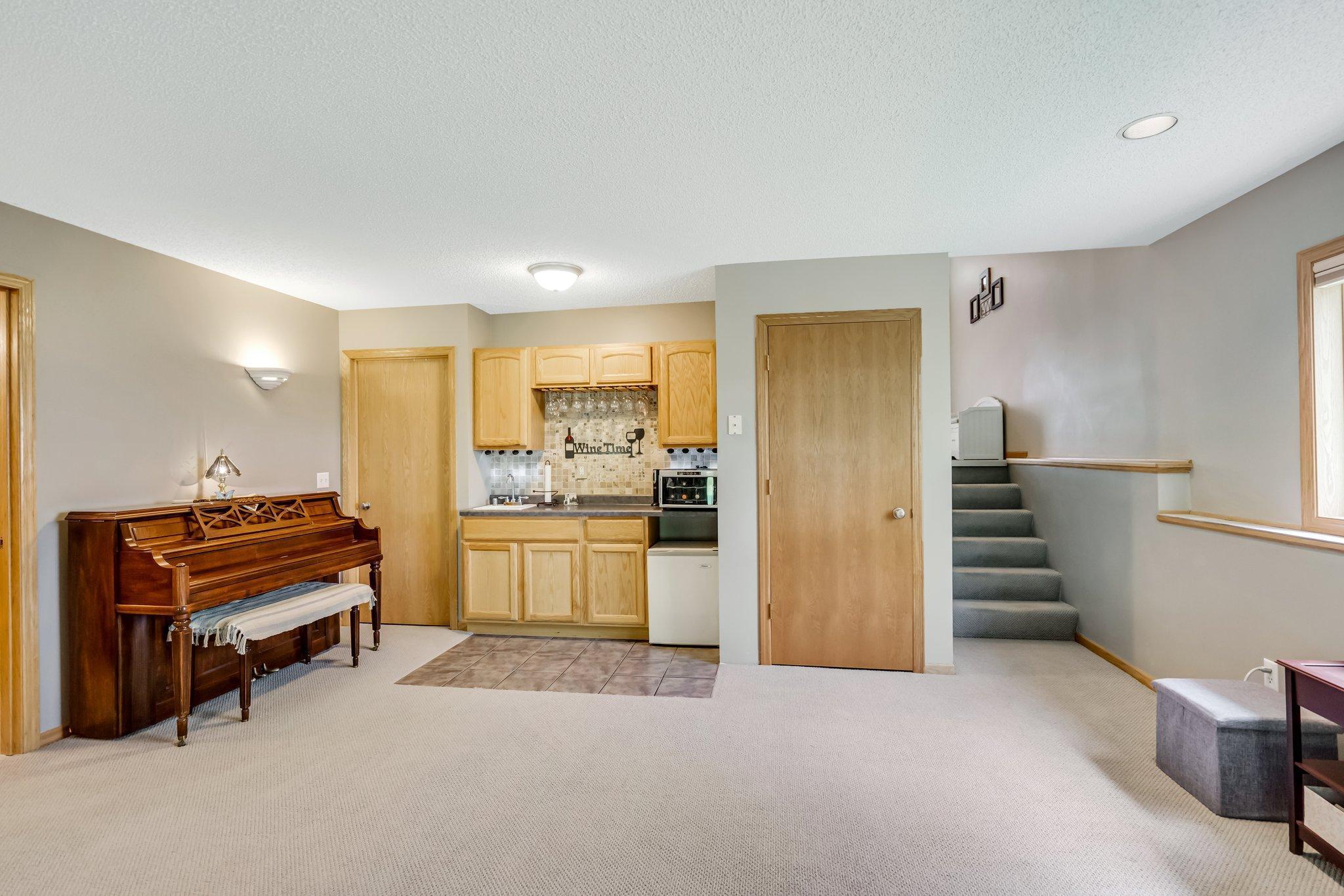13104 Vintage Street NW