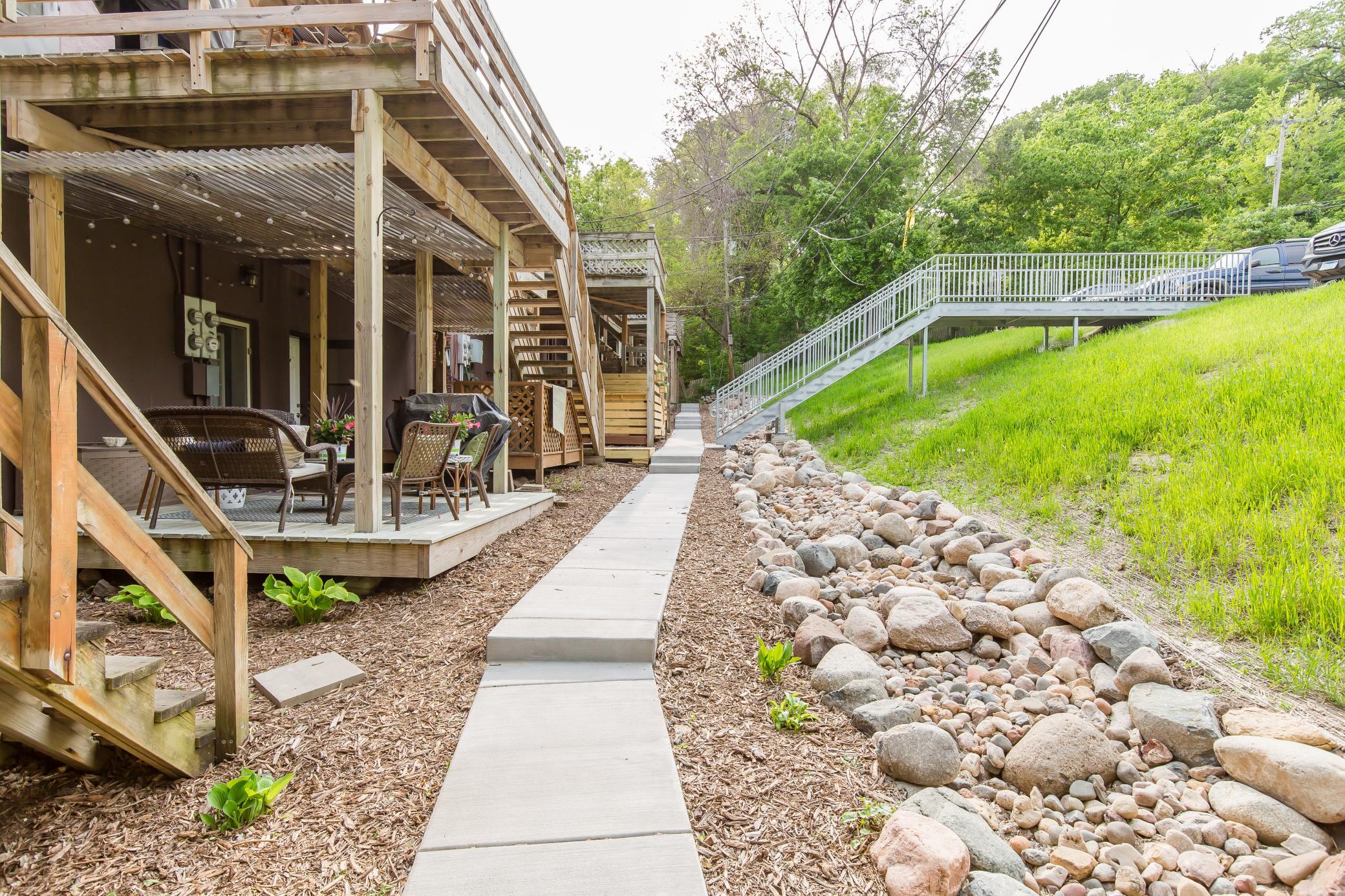 345 Ramsey Street Unit: 345B