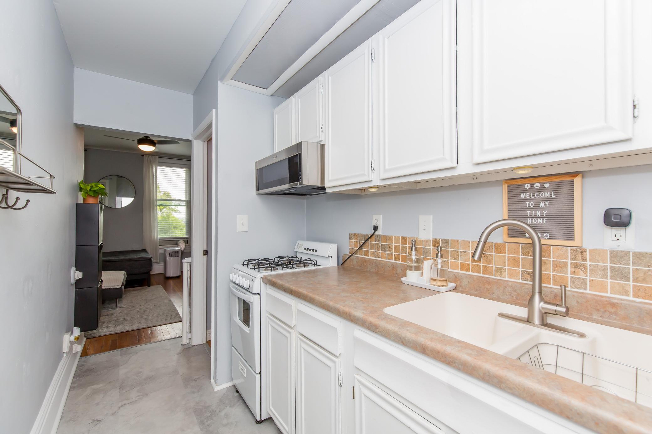 345 Ramsey Street Unit: 345B