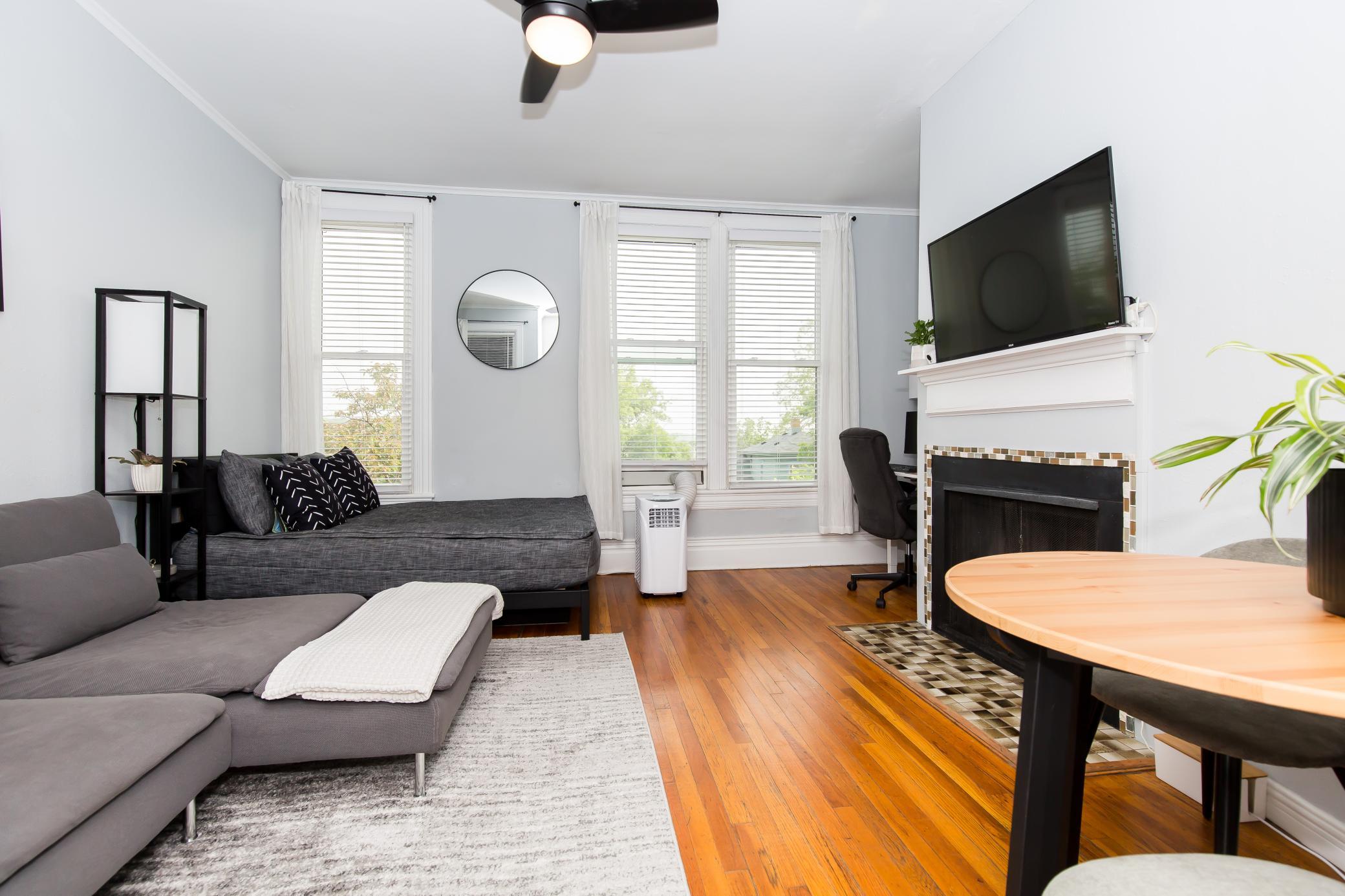 345 Ramsey Street Unit: 345B