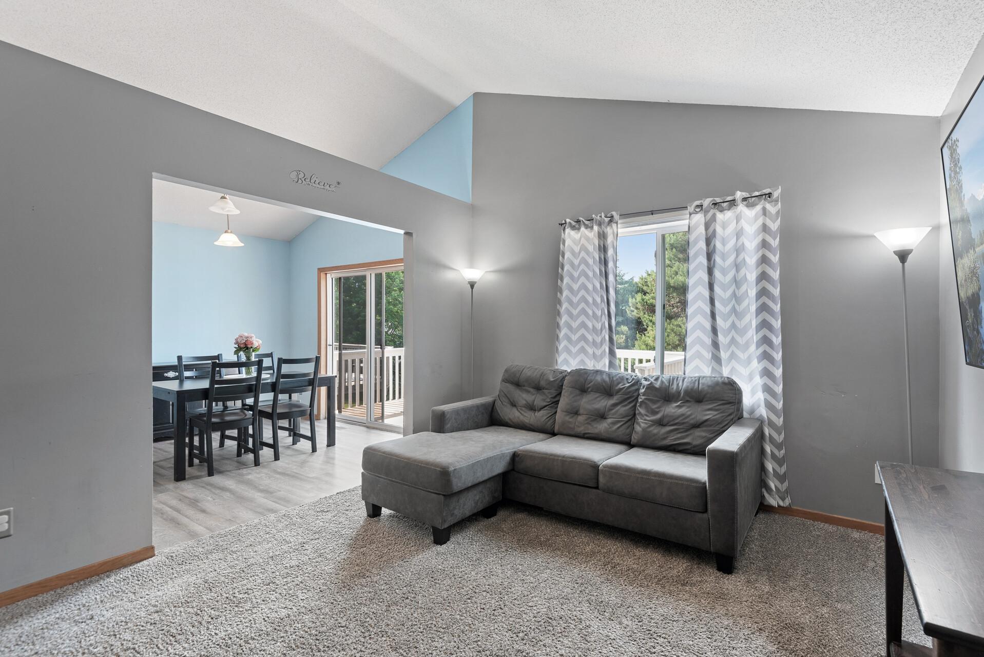 1005 Walnut Street
