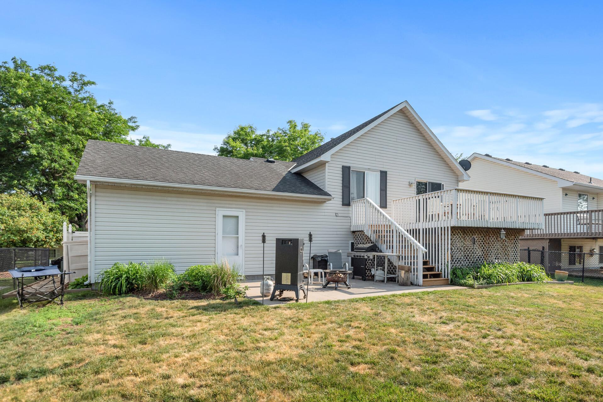 1005 Walnut Street