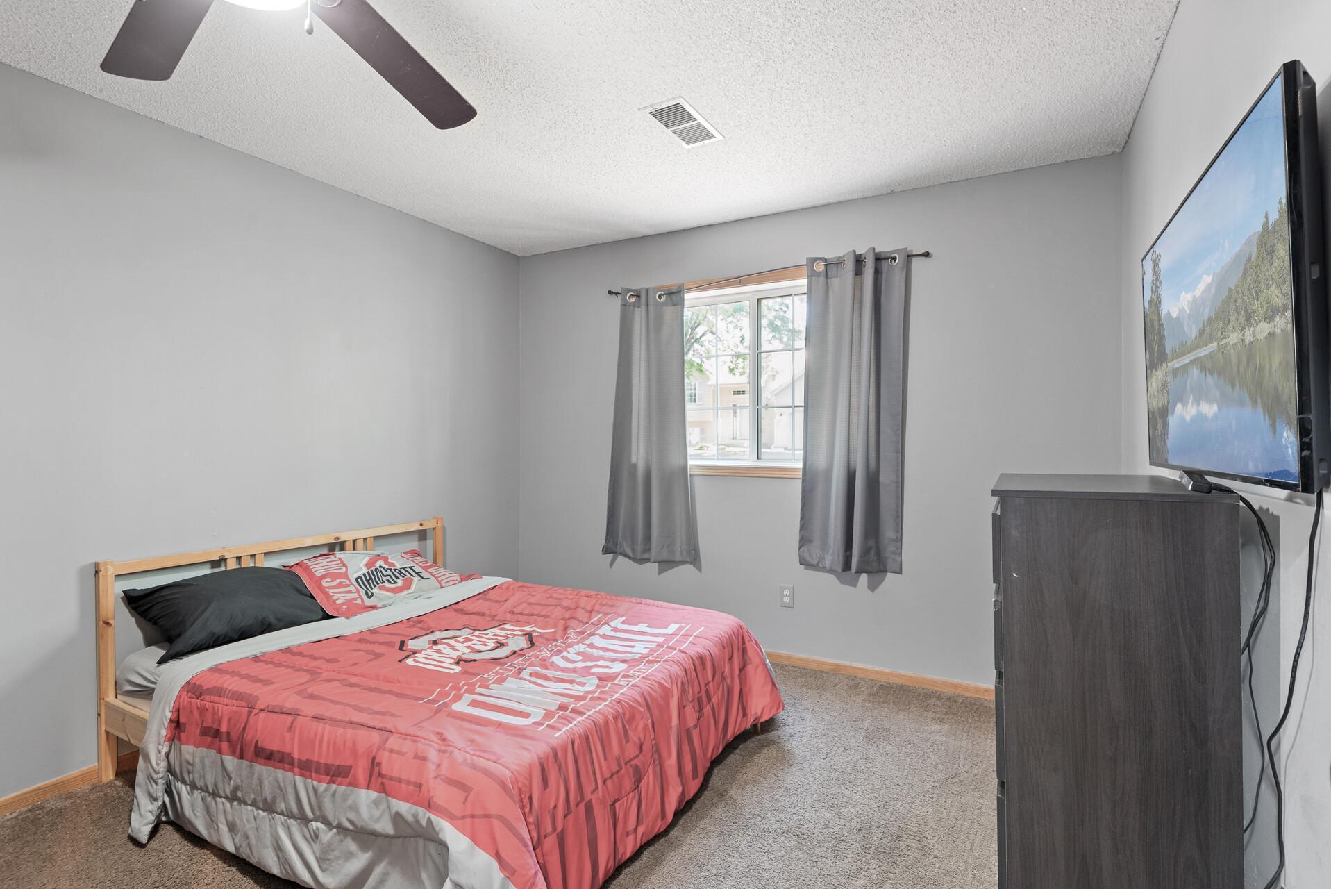 1005 Walnut Street