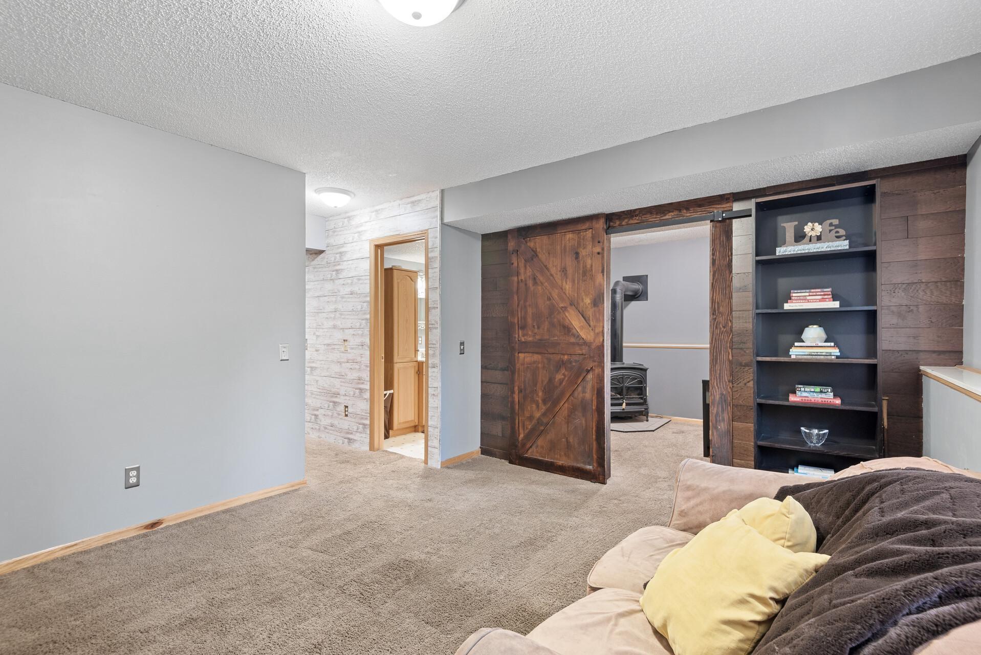 1005 Walnut Street