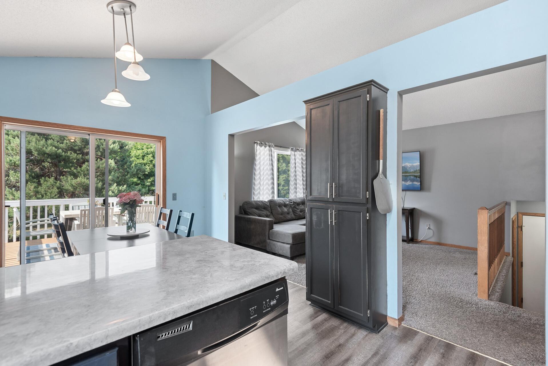 1005 Walnut Street