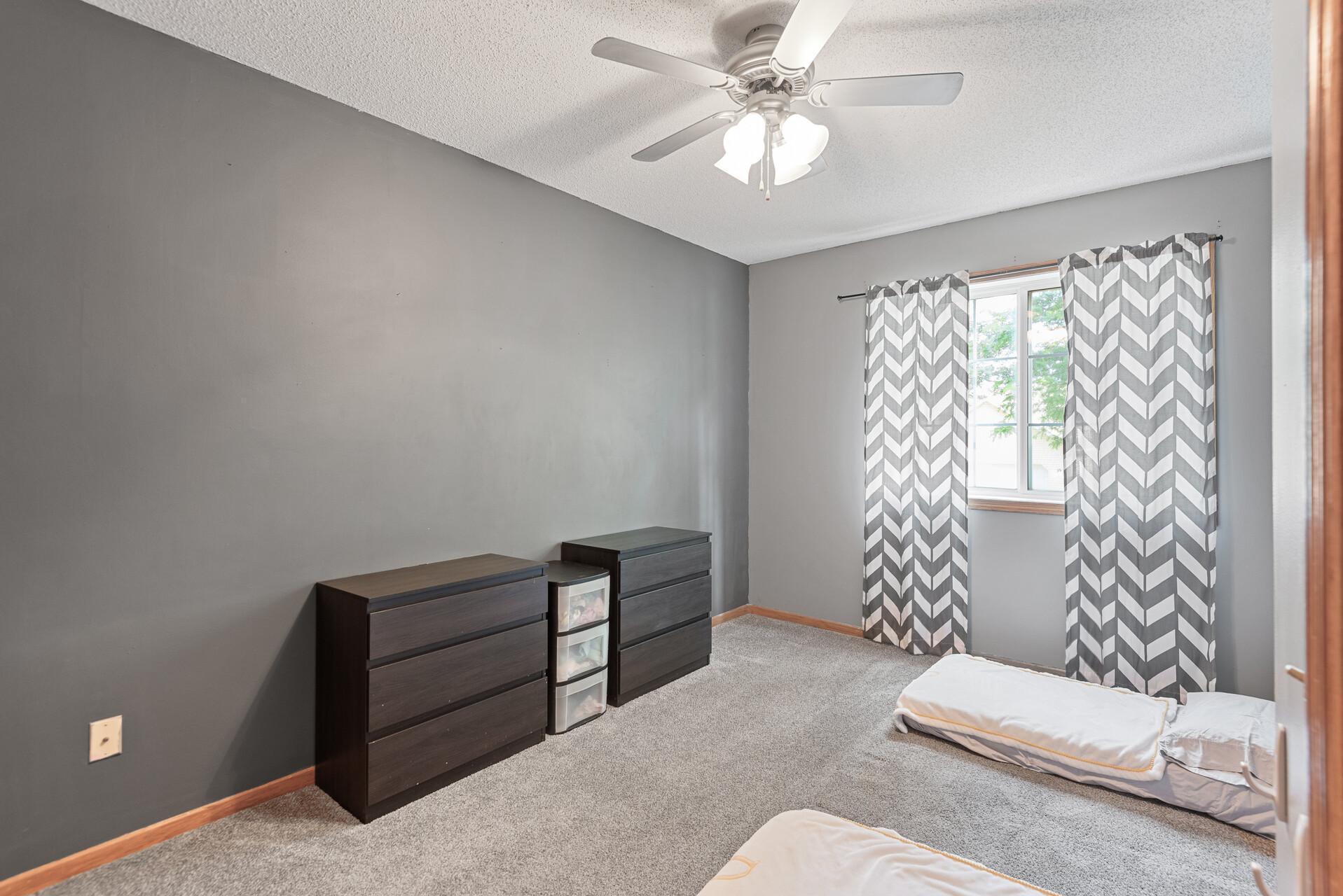 1005 Walnut Street
