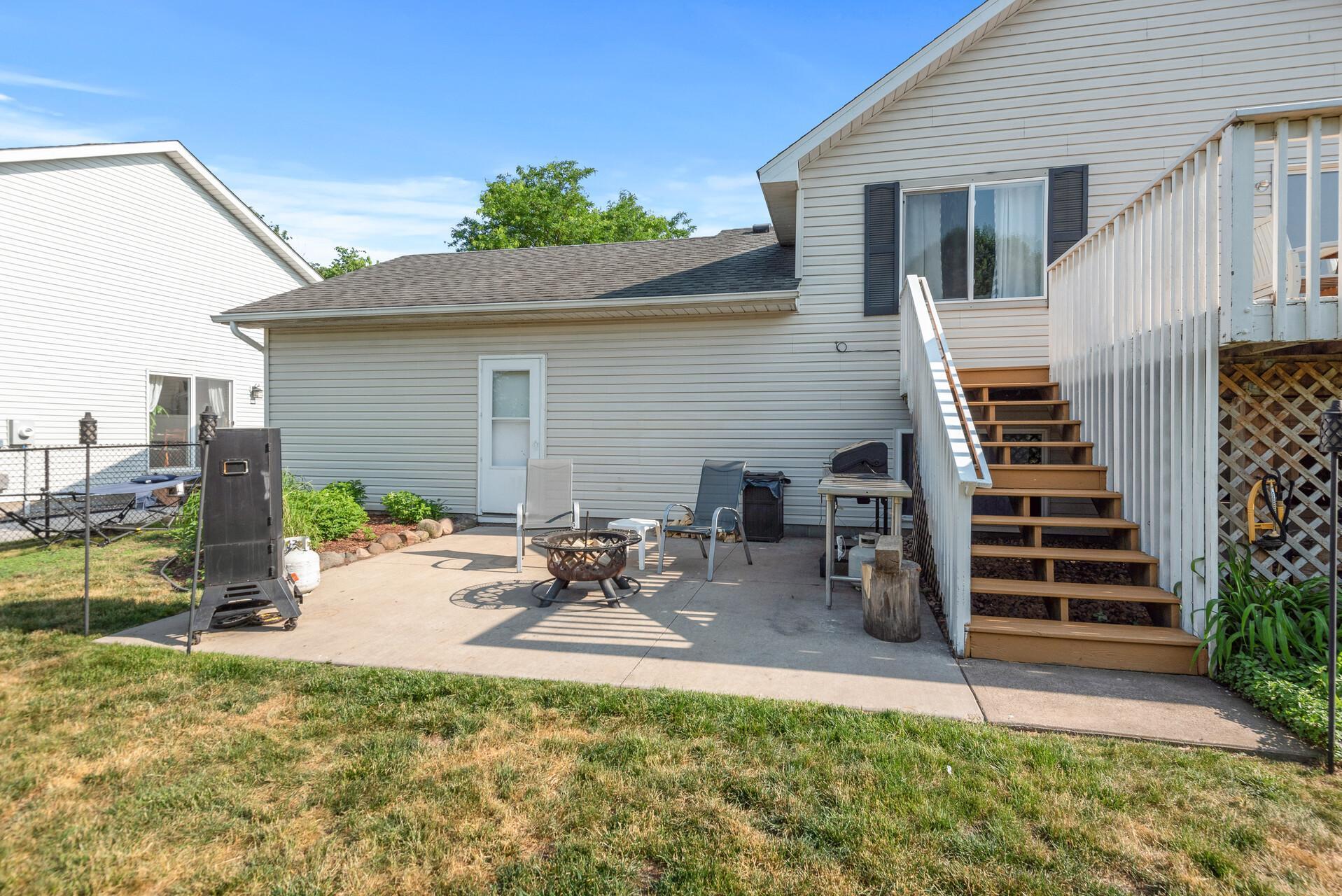 1005 Walnut Street
